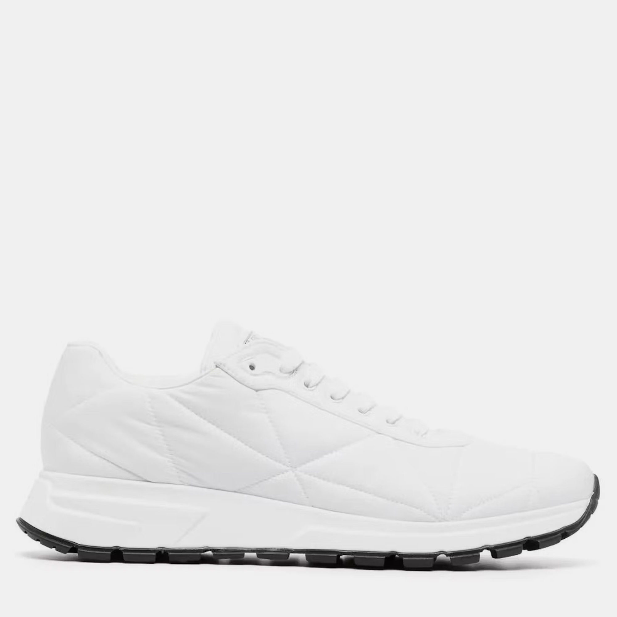 

Prada White Quilted Nylon Sneaker EU