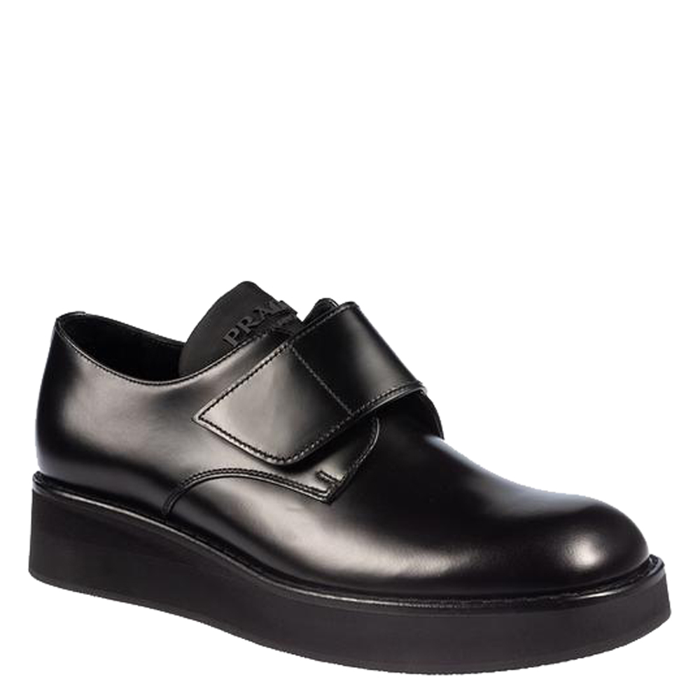 

Prada Black Brushed Leather Derby Shoes Size UK 7/EU