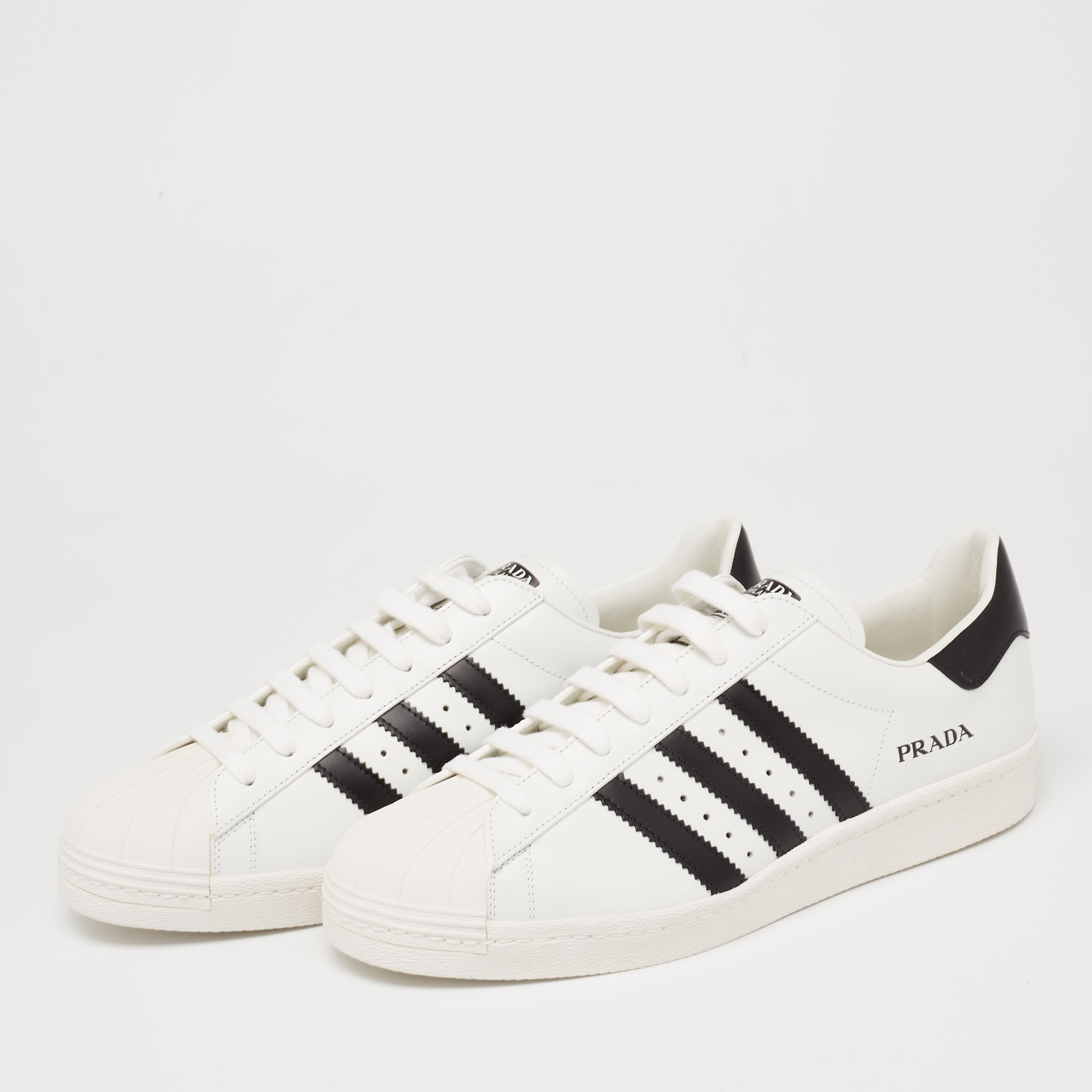 

Prada x Adidas White/Black Leather Superstar Low Top Sneakers Size