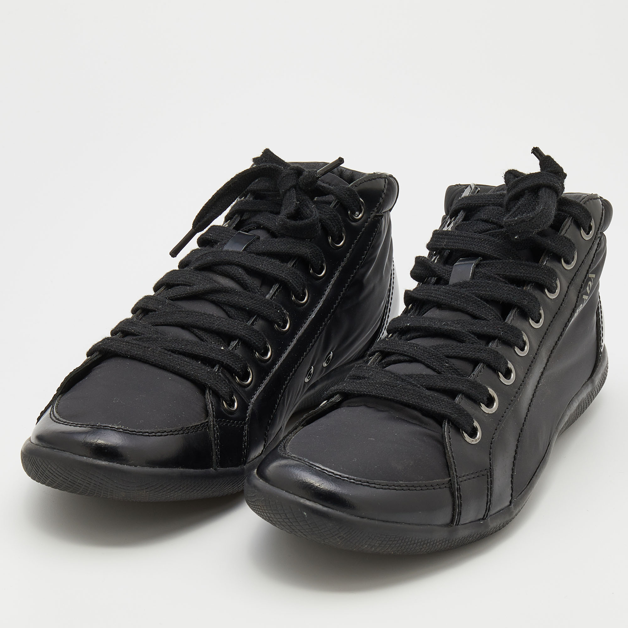 

Prada Sport Black Nylon And Leather Lace Up Low Top Sneakers Size