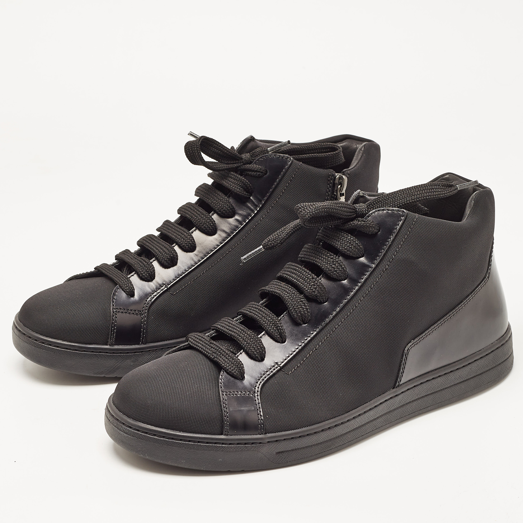 Used prada outlet mens shoes