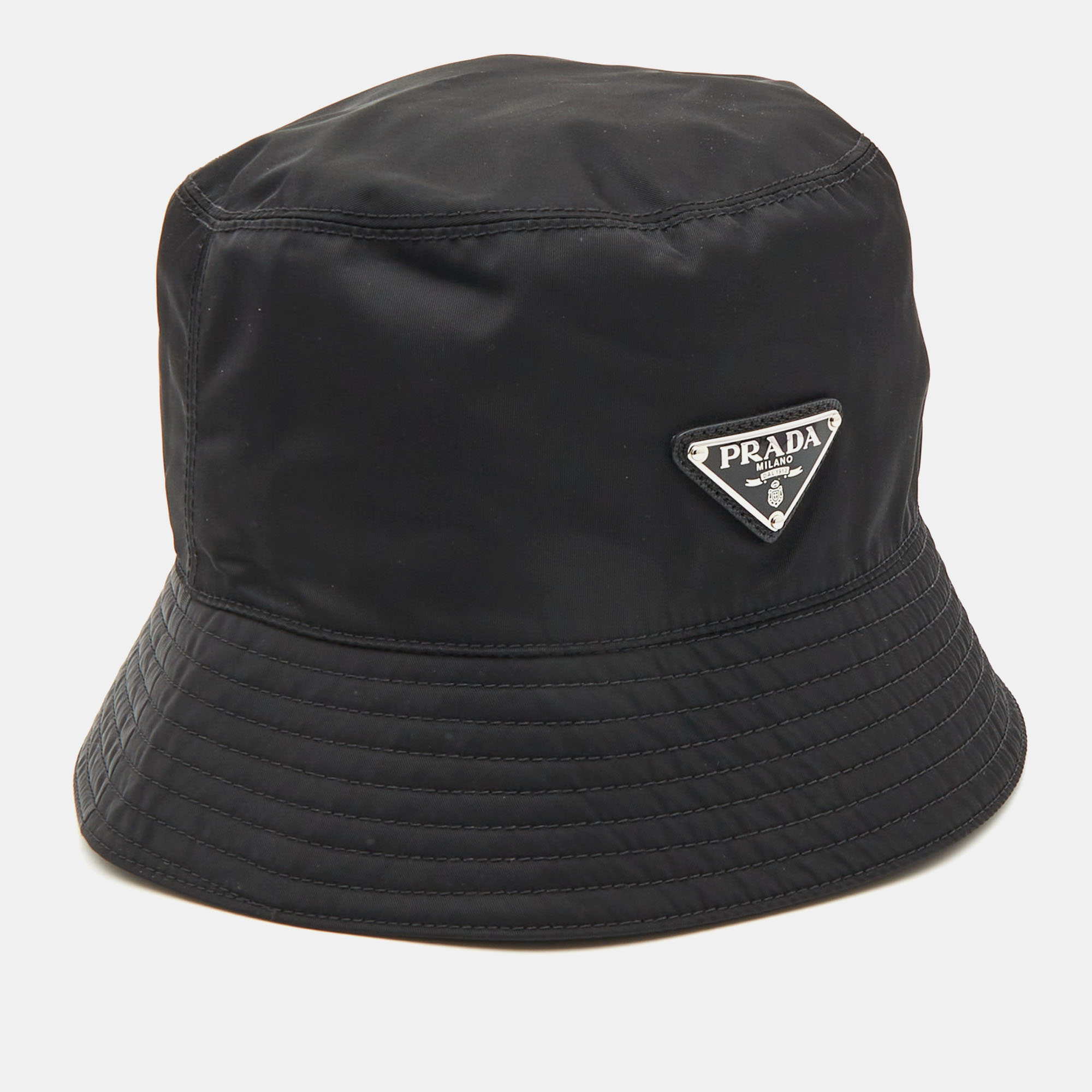 

Prada Black Logo Applique Re-Nylon Bucket Hat