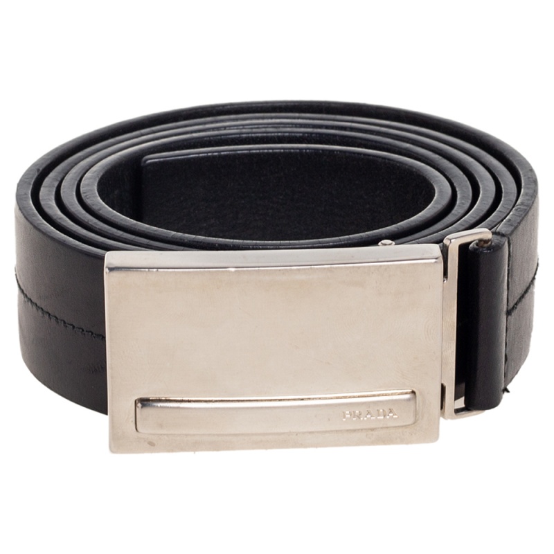 

Prada Black Leather Buckle Belt