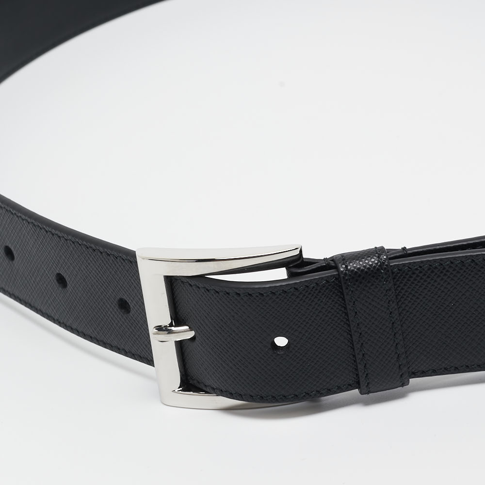 

Prada Black Leather Buckle Belt