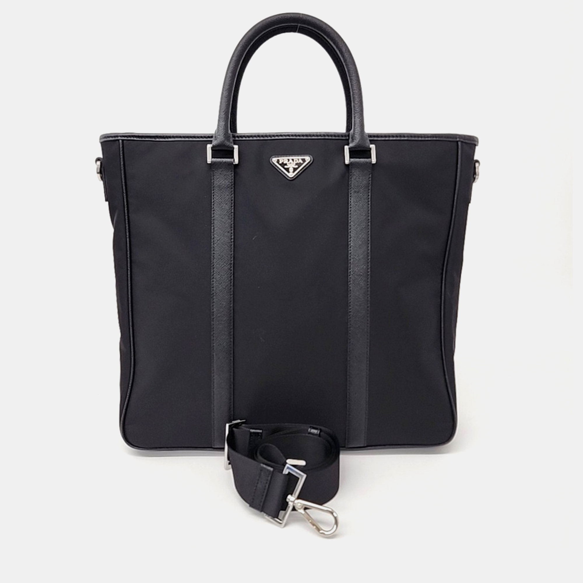 

Prada Black Fabric fabric tote and crossbody bag