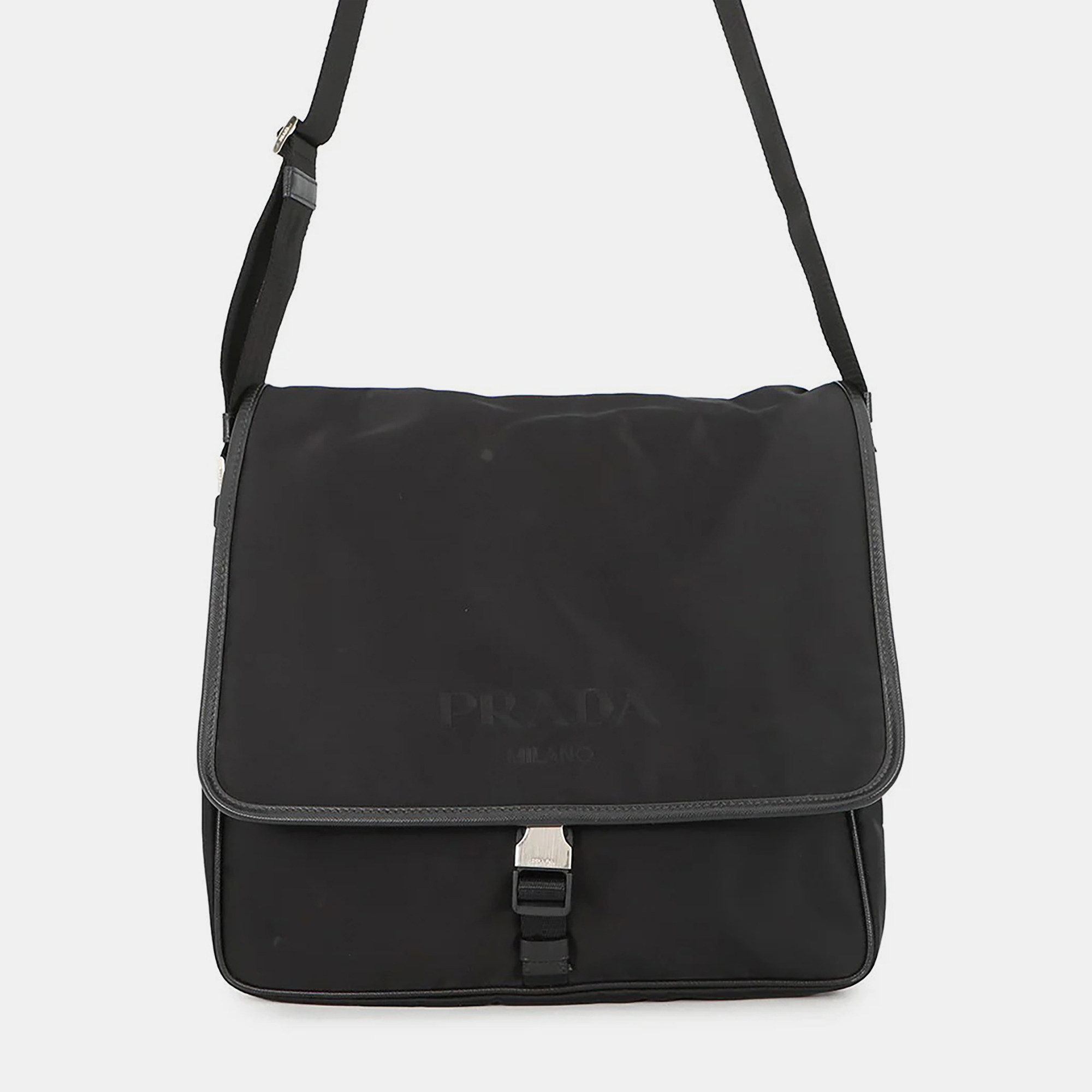 

Prada Messenger Bag Black2VD166_2Fmo_F0002 Nylon Leather, Black
