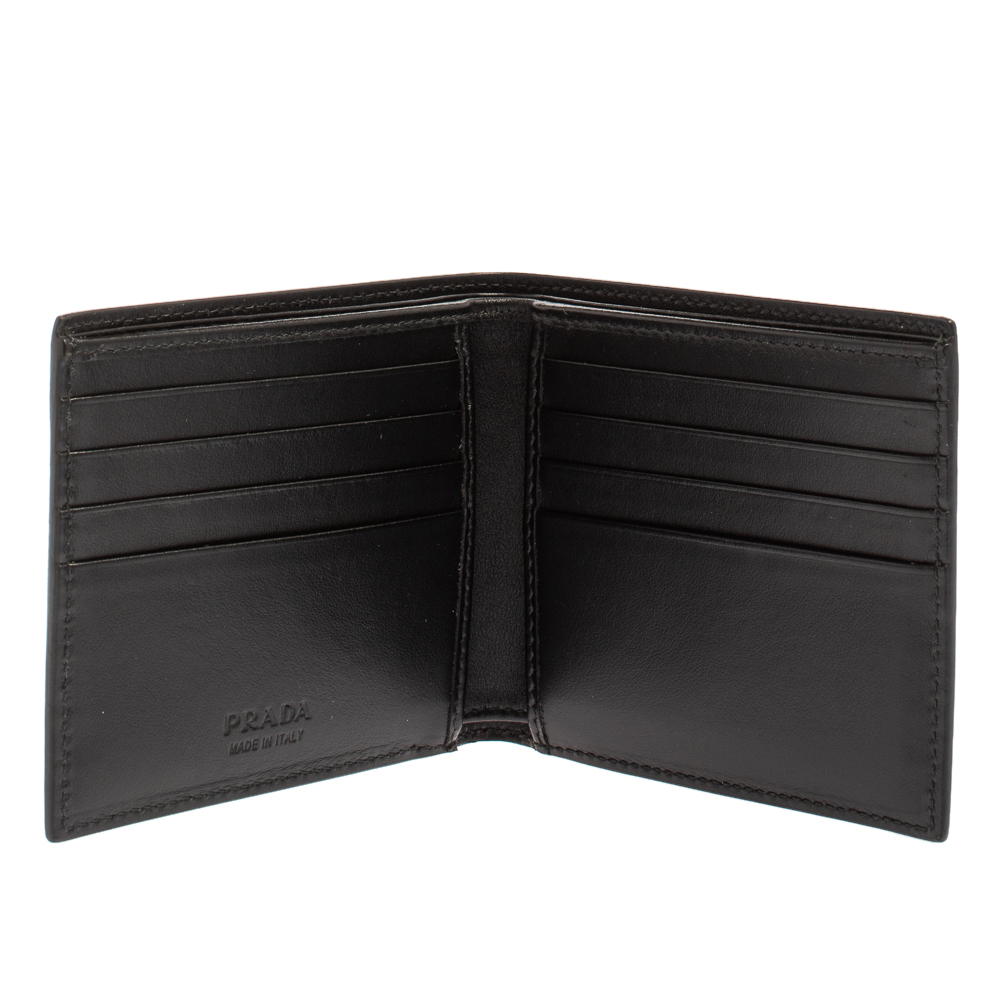 

Prada Black Saffiano Lux Leather Logo Embossed Bifold Wallet