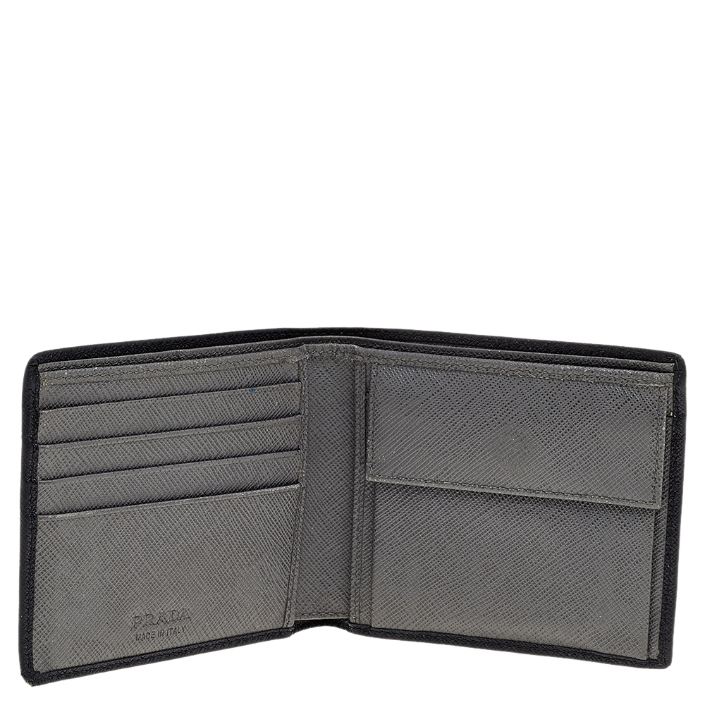 

Prada Black Saffiano Leather Bifold Wallet