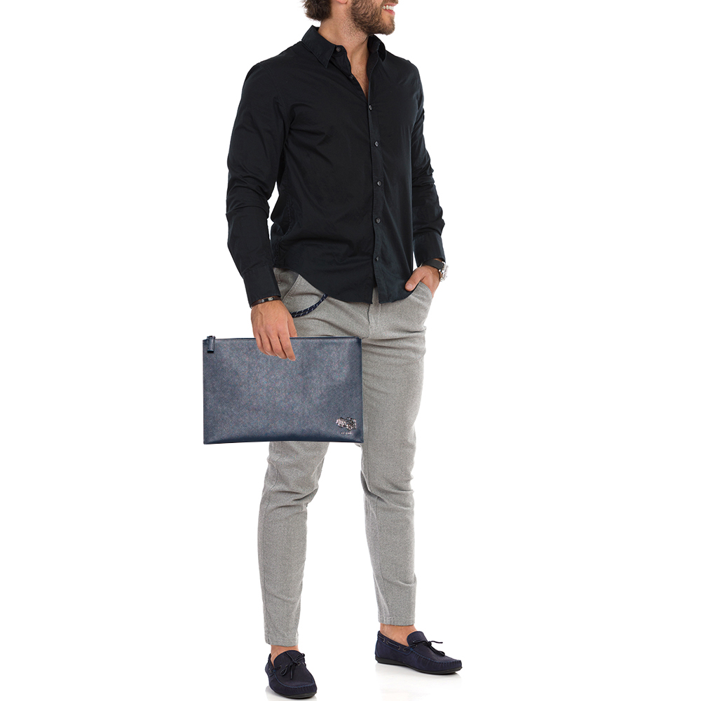 

Prada Navy Blue Saffiano Leather Voyage Clutch