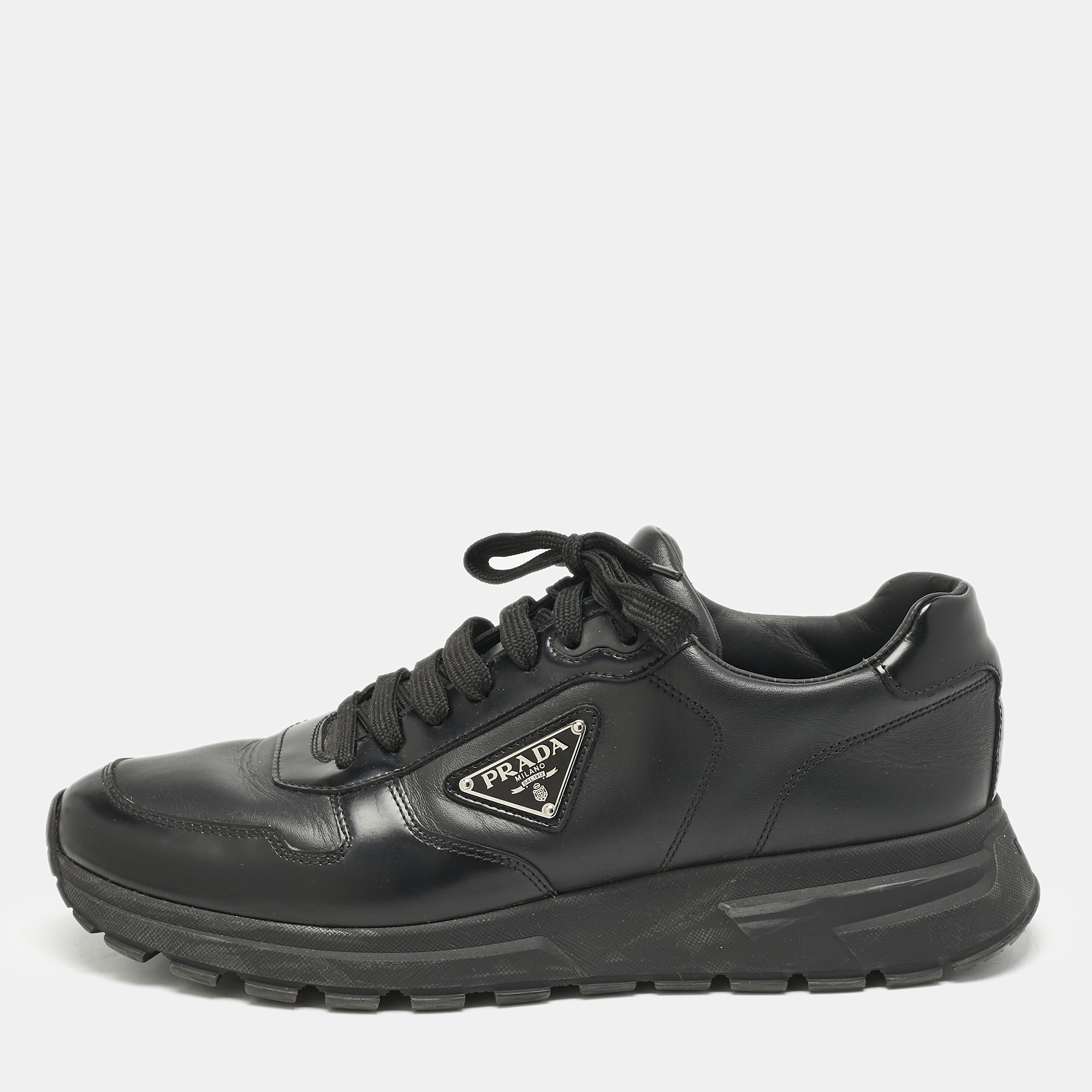 

Prada Black Leather Prax 01 Low Top Sneakers Size 43
