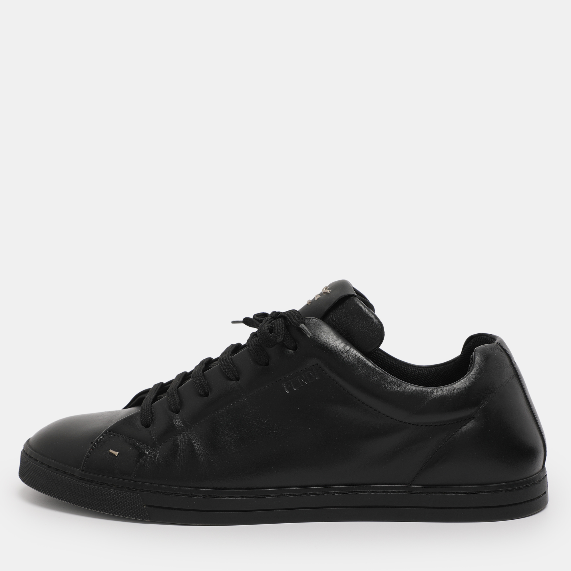 

Prada Black Leather Low Top Sneakers Size 44