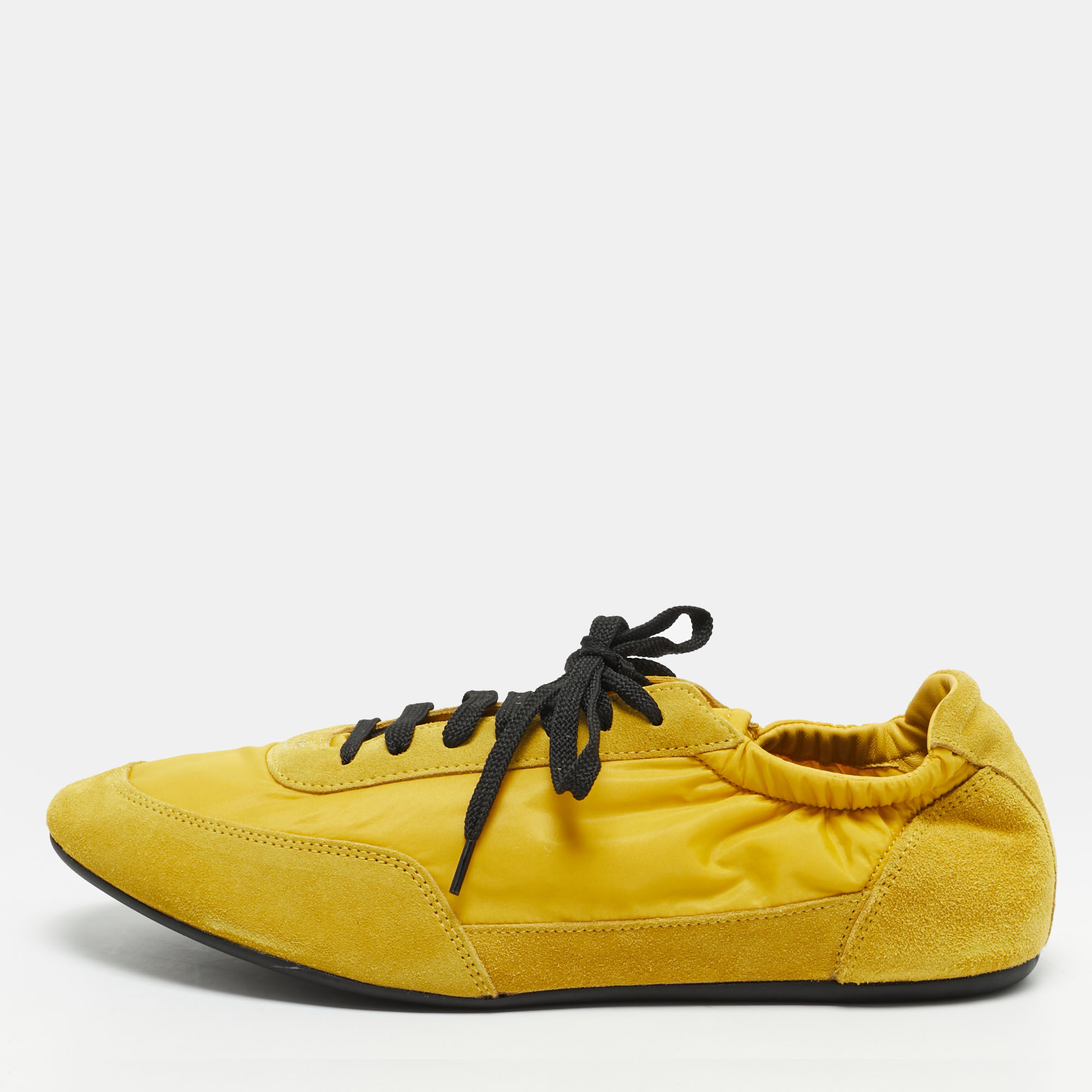 

Prada Re-Nylon Size 41 Yellow Nylon and Suede Lace Up Sneakers