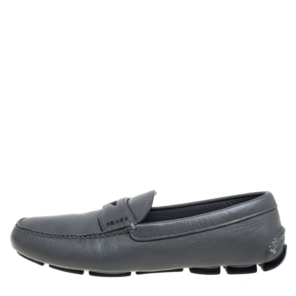 

Prada Grey Leather Slip On Loafers Size