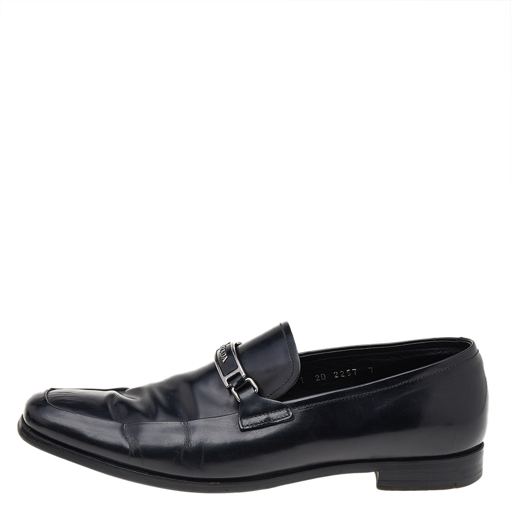 

Prada Black Leather Buckle Detail Slip On Loafers Size