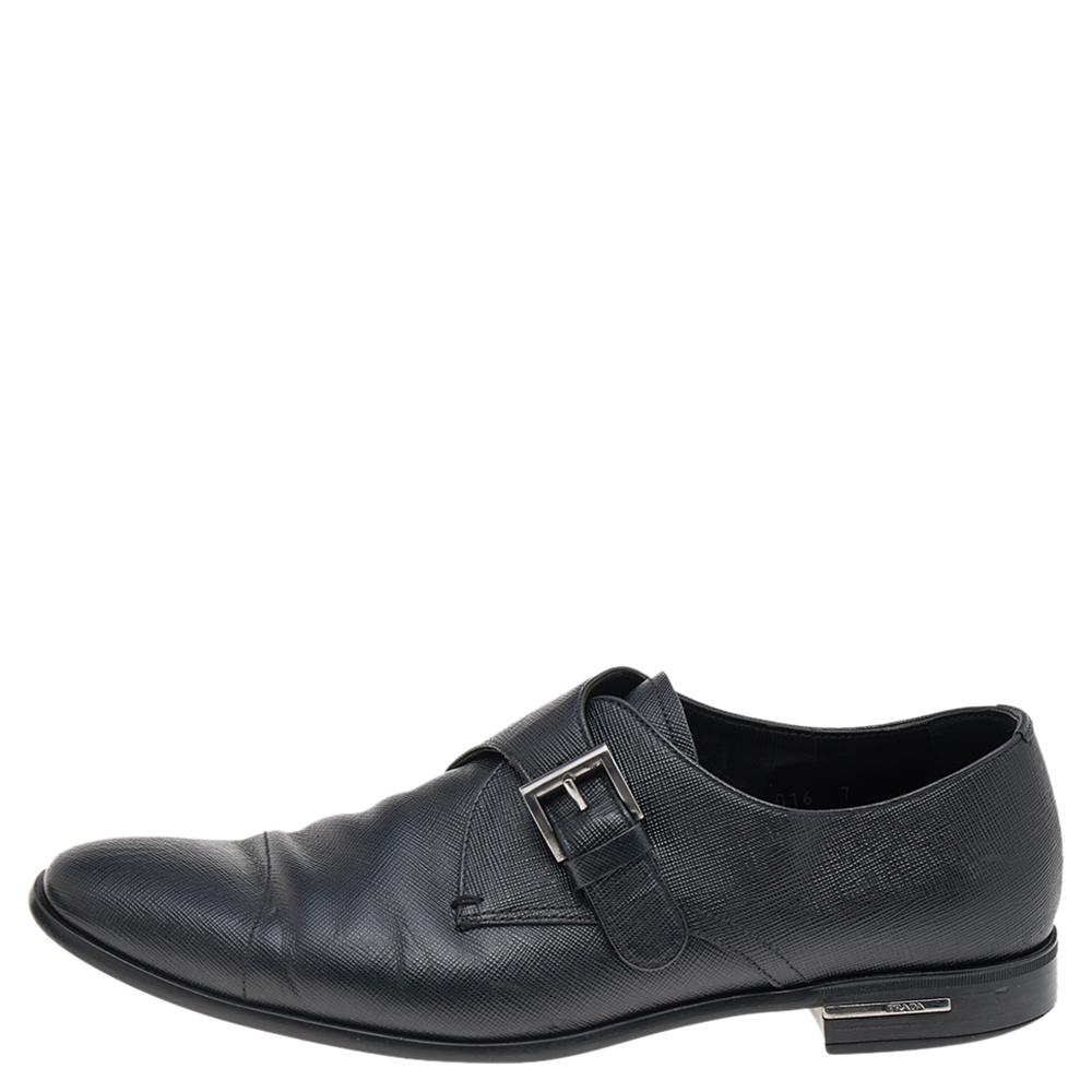 

Prada Black Saffiano Leather Slip on Loafers Size