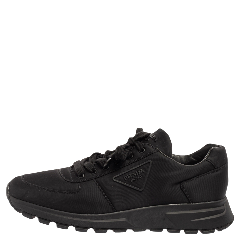 

Prada Black Nylon Prax Low-Top Sneakers Size