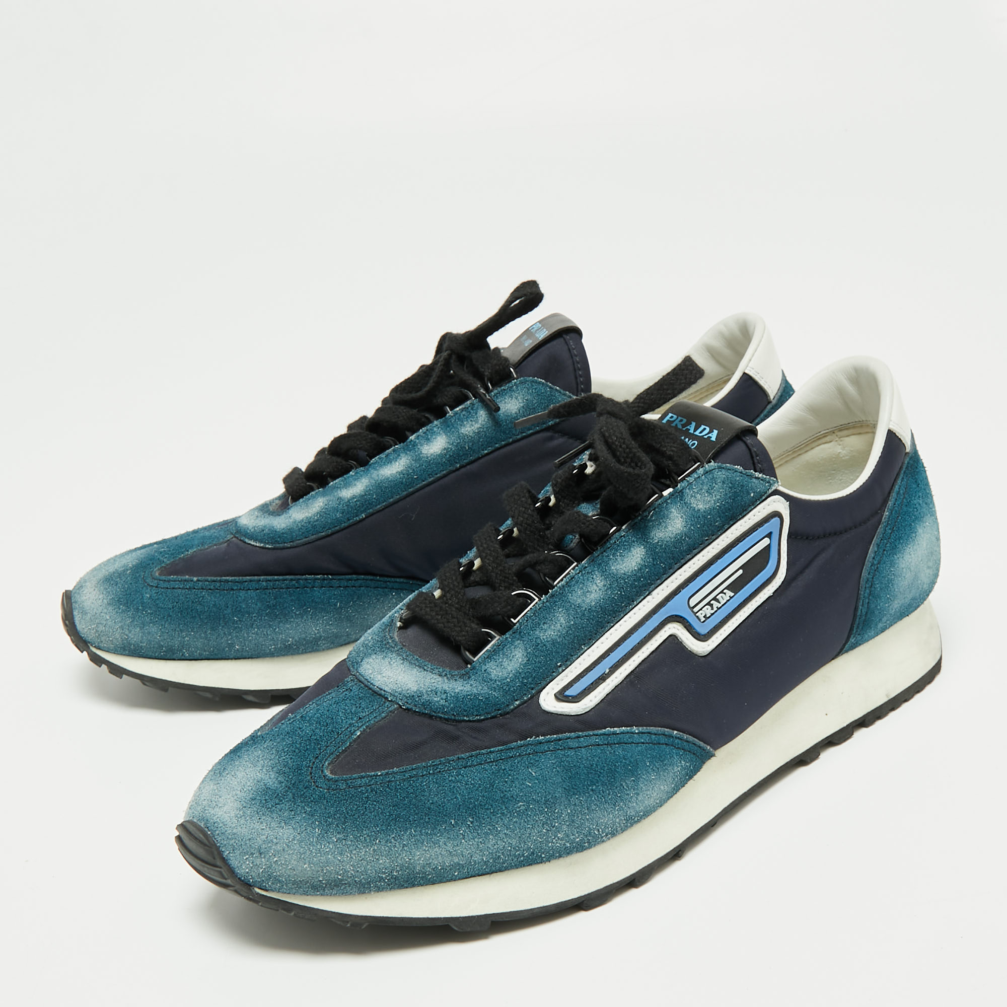 

Prada Blue Suede And Nylon Low Top Sneakers Size