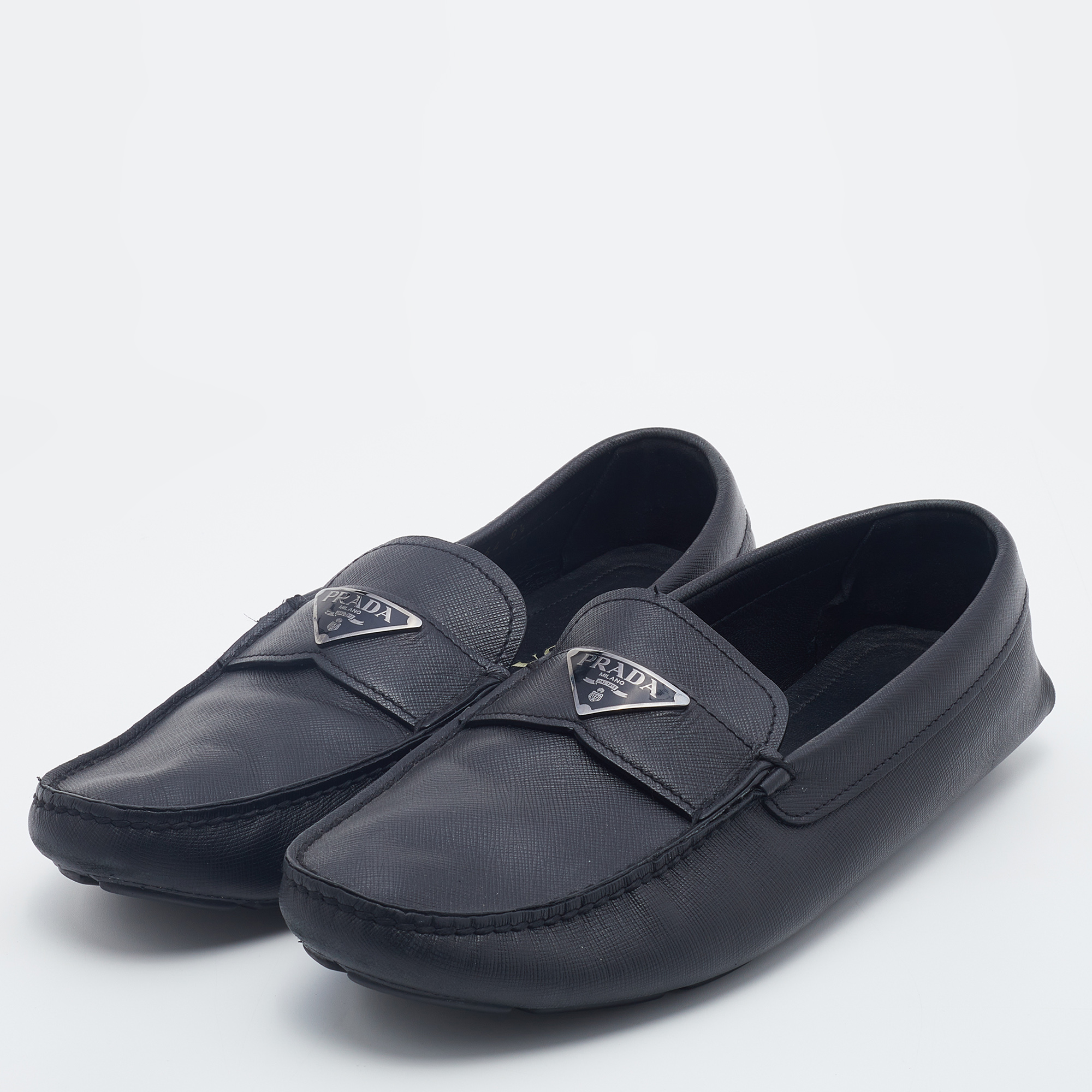 

Prada Black Saffiano Leather Slip On Loafers Size