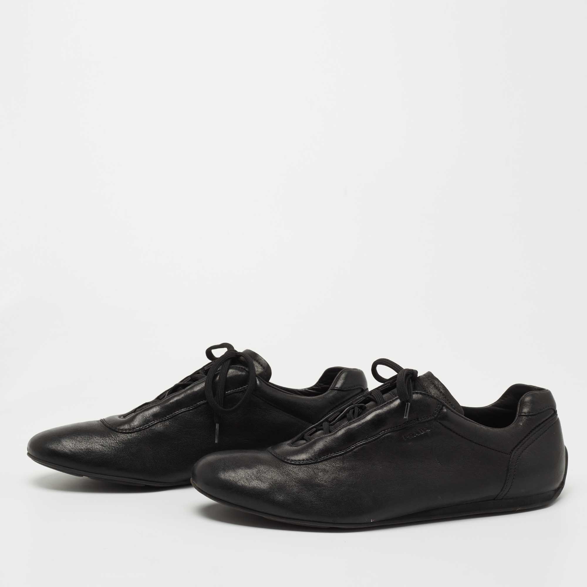 

Prada Black Leather Low Top Sneakers Size