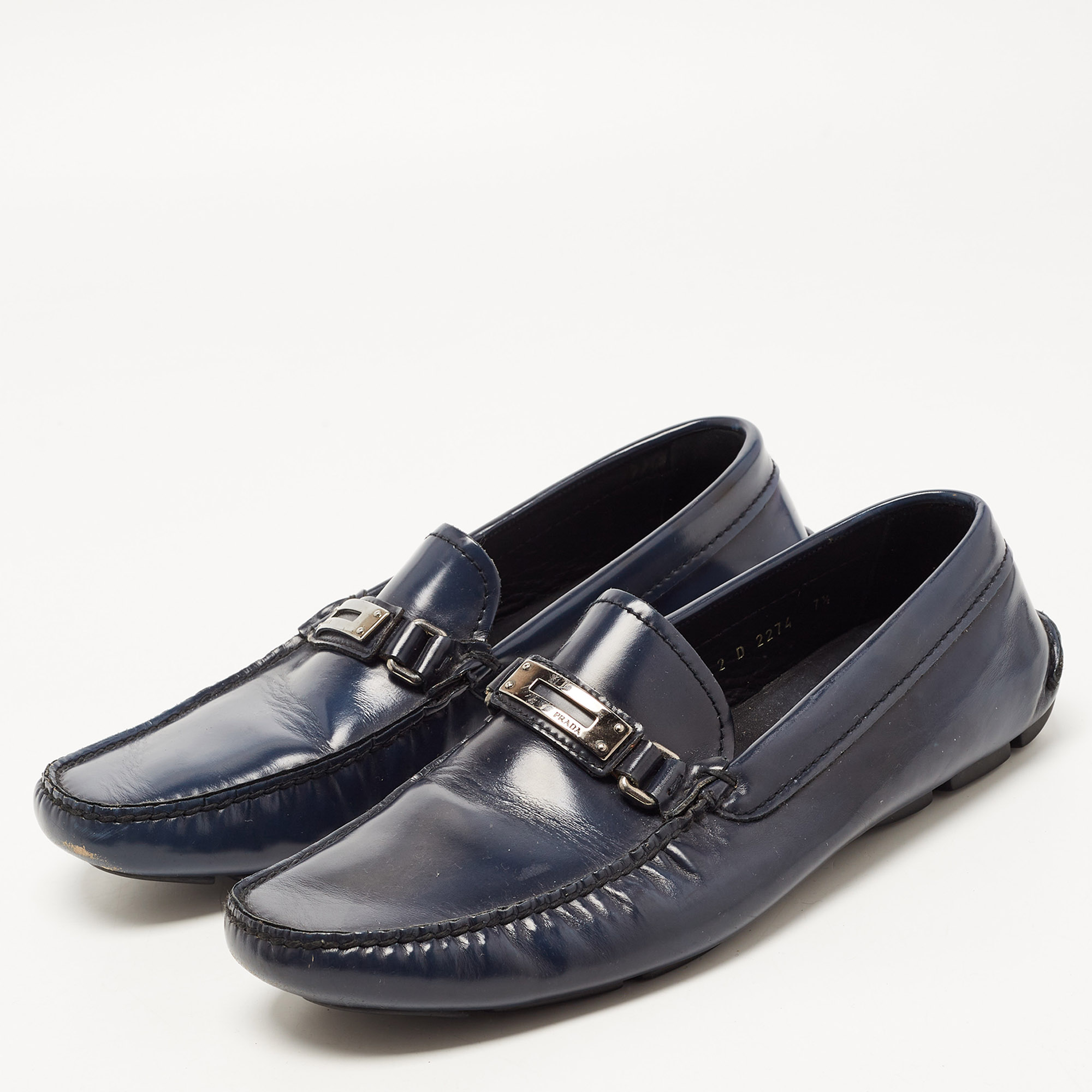 

Prada Navy Blue Leather Slip On Loafers Sie