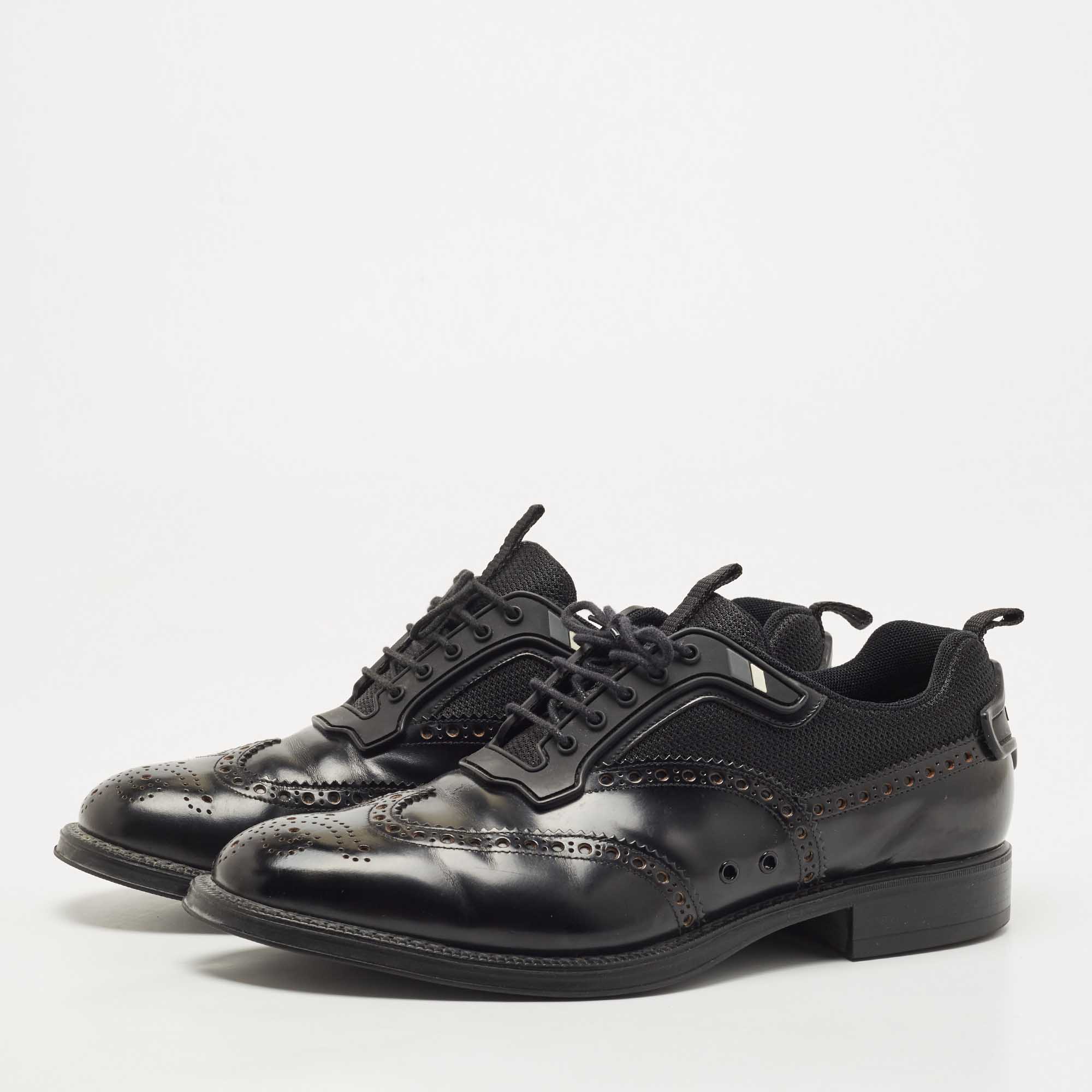 

Prada Black Brogue Leather and Mesh Lace Up Oxfords Size
