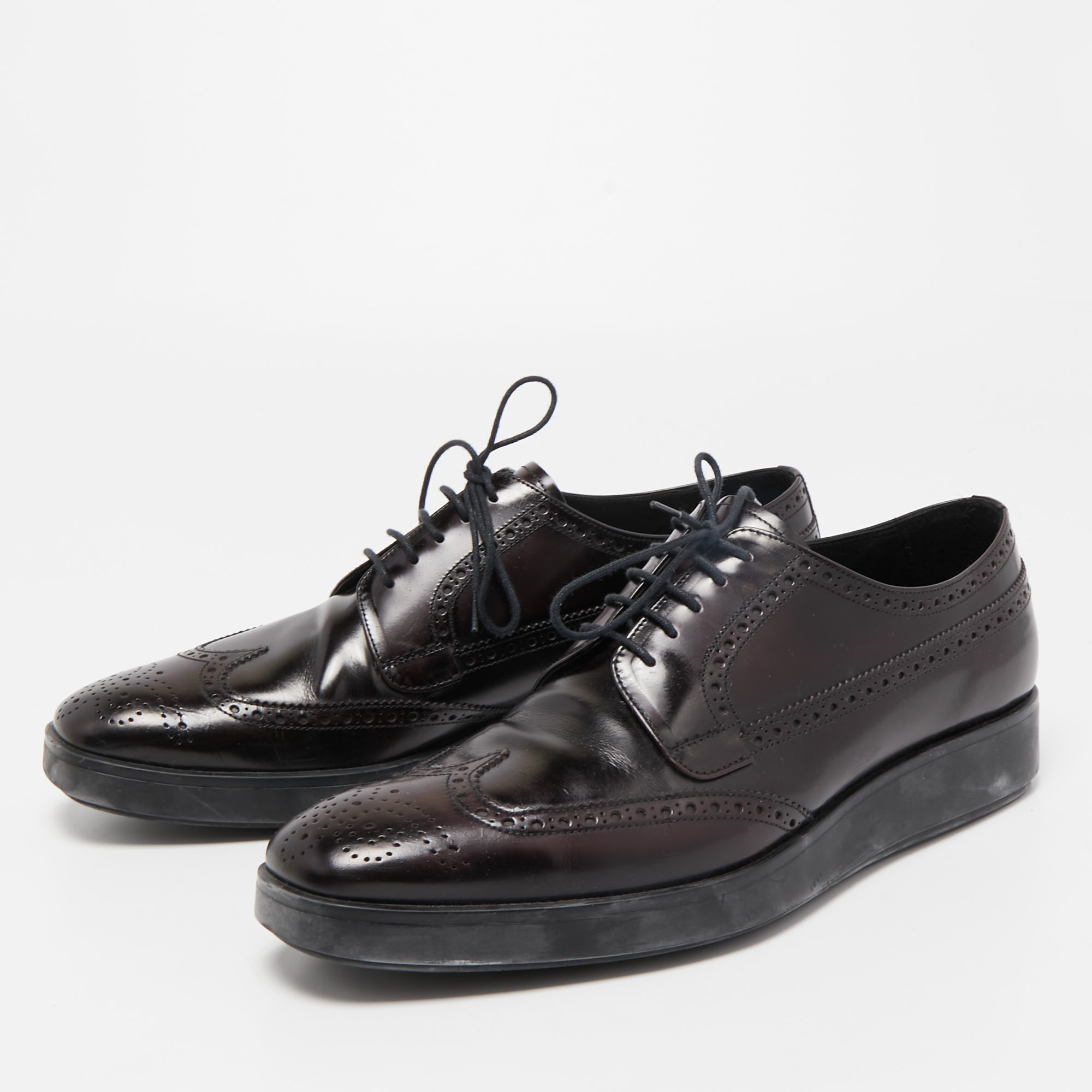 

Prada Burgundy Brogue Leather Oxfords Sneakers Size