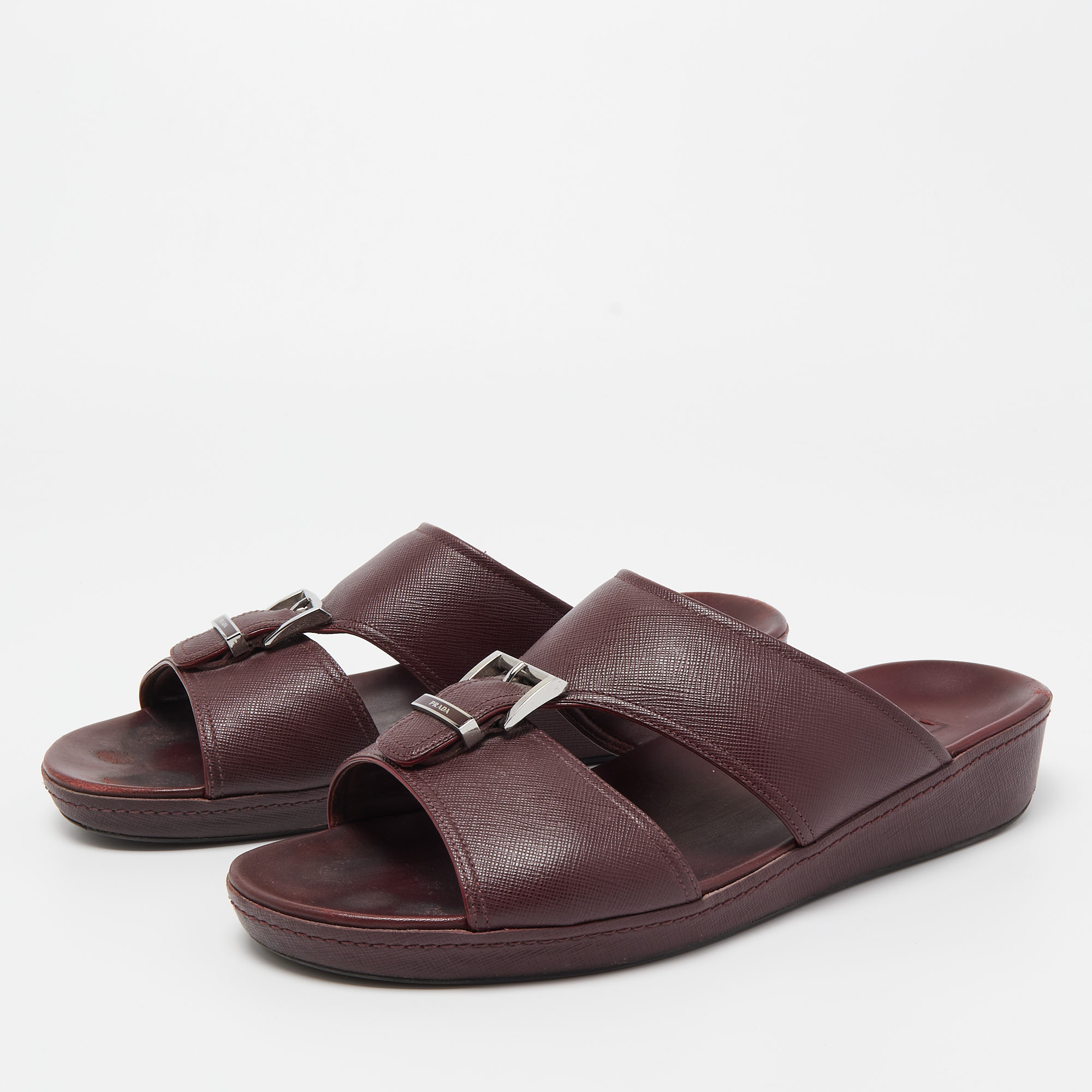 

Prada Burgundy Saffiano Leather Buckle Slide Sandals Size