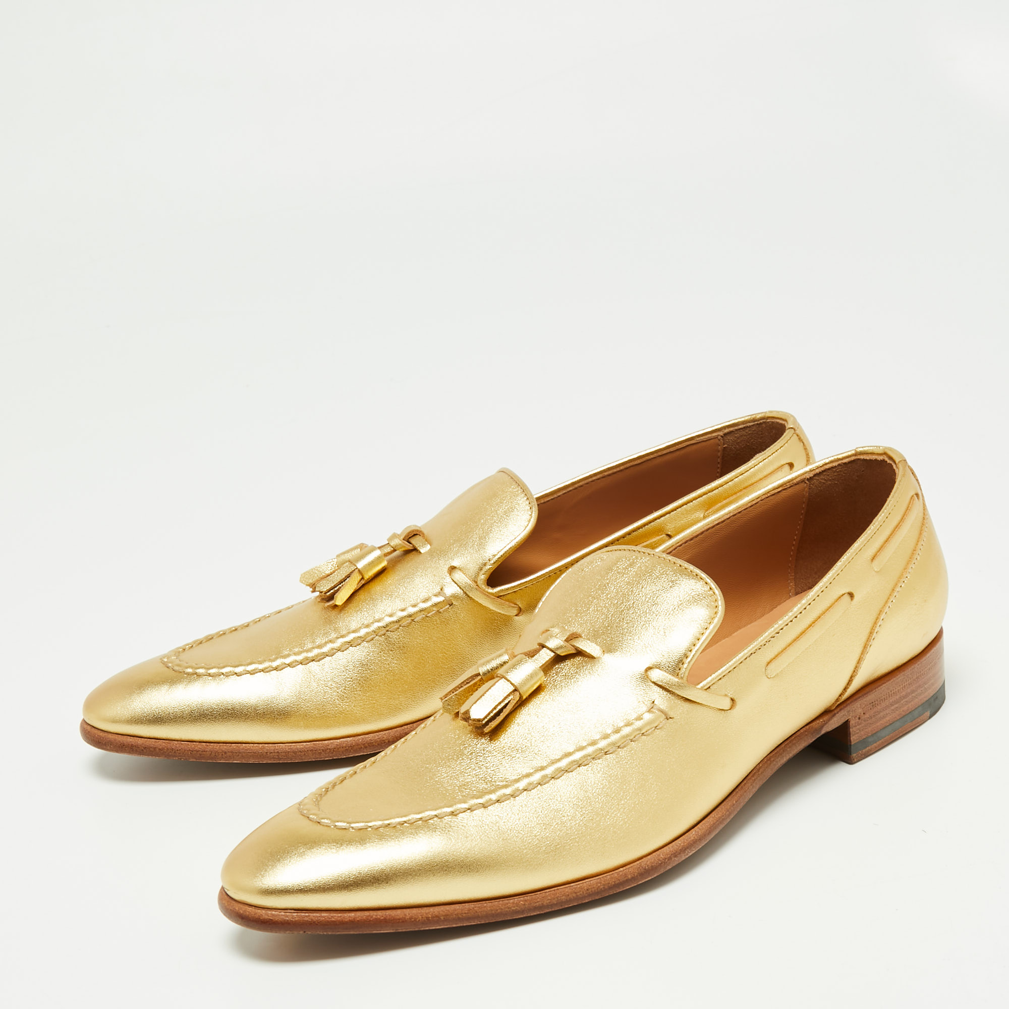 

Ralph Lauren Metallic Gold Leather Shanley Tassel Loafers Size