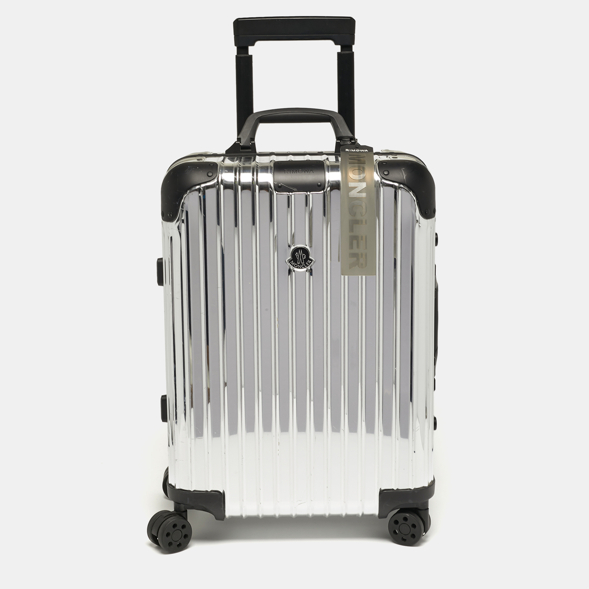 

Rimowa x Moncler Silver Mirrored Aluminium Cabin Suitcase