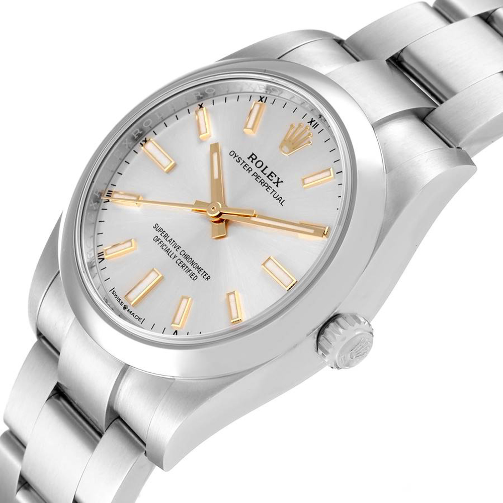 

Rolex Silver Stainless Steel Oyster Perpetual 124200 Men's Wristwatch 34 MM
