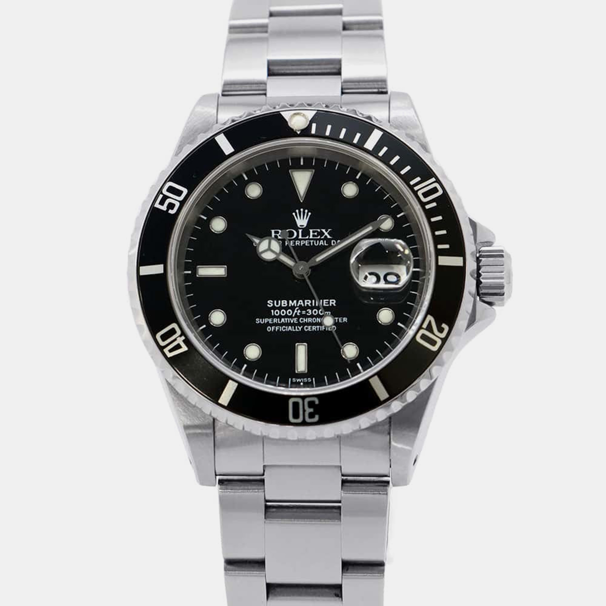 Pre-owned Rolex Black Dial Stainless Steel Submariner Date Wristwatch 40 Mm