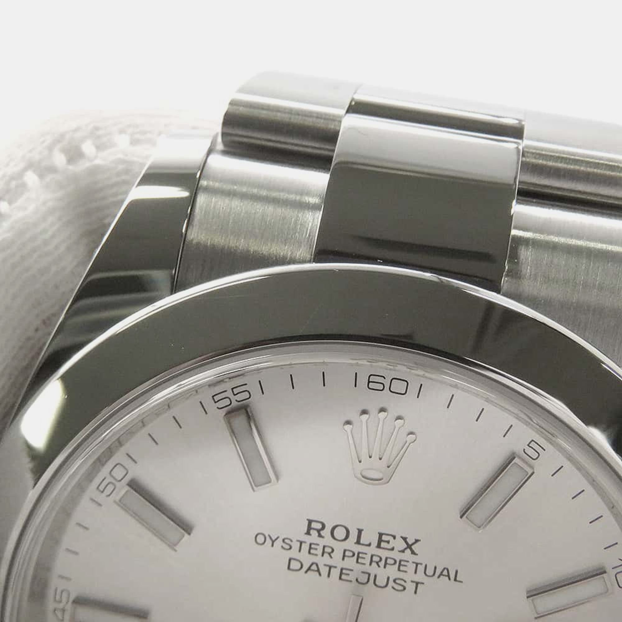 Rolex Silver Stainless Steel Datejust 126300 Automatic Men`s Wristwatch 41 mm 