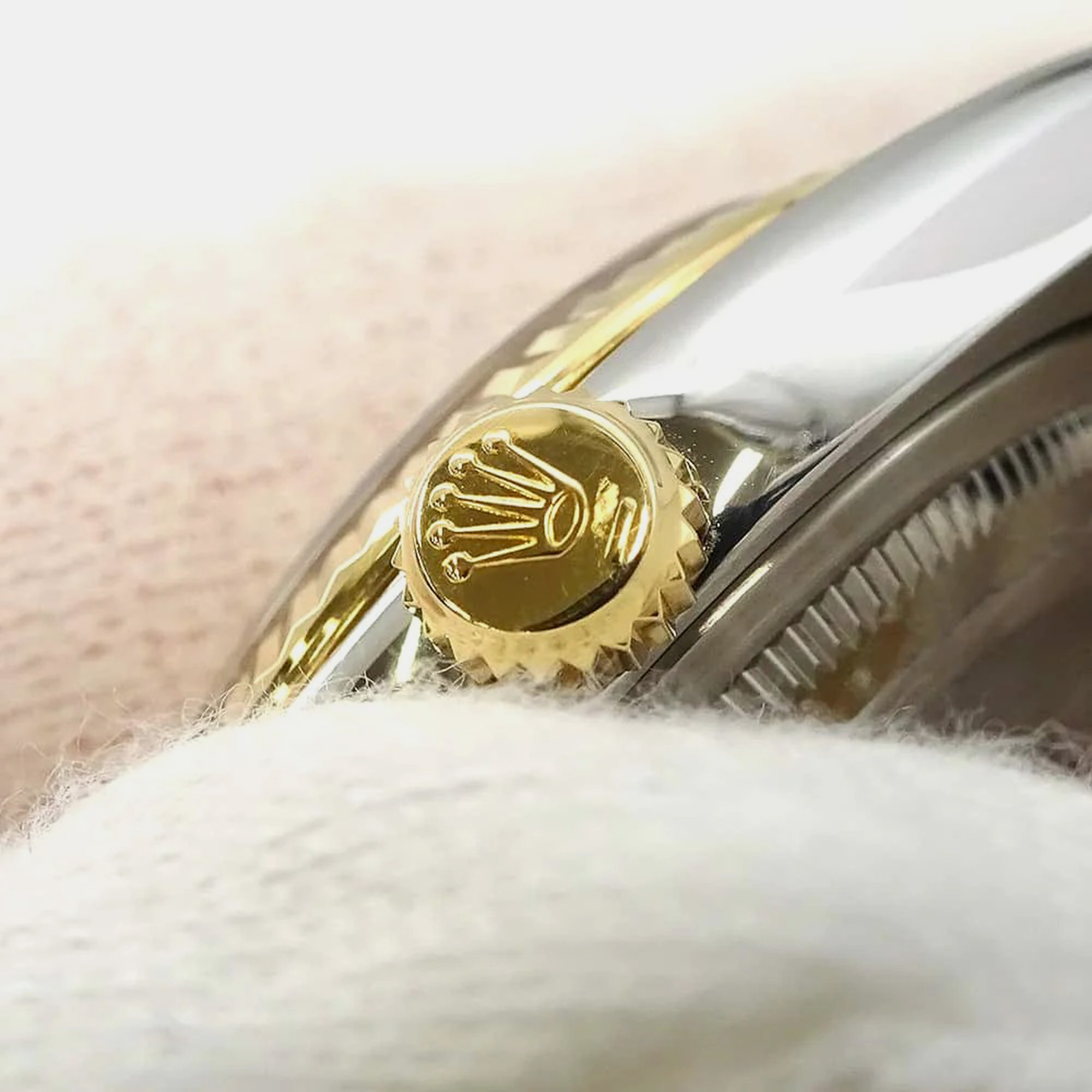Rolex Champagne 18k Yellow Gold Stainless Steel, Diamond Datejust 116233 Automatic Men`s Wristwatch 36 mm 