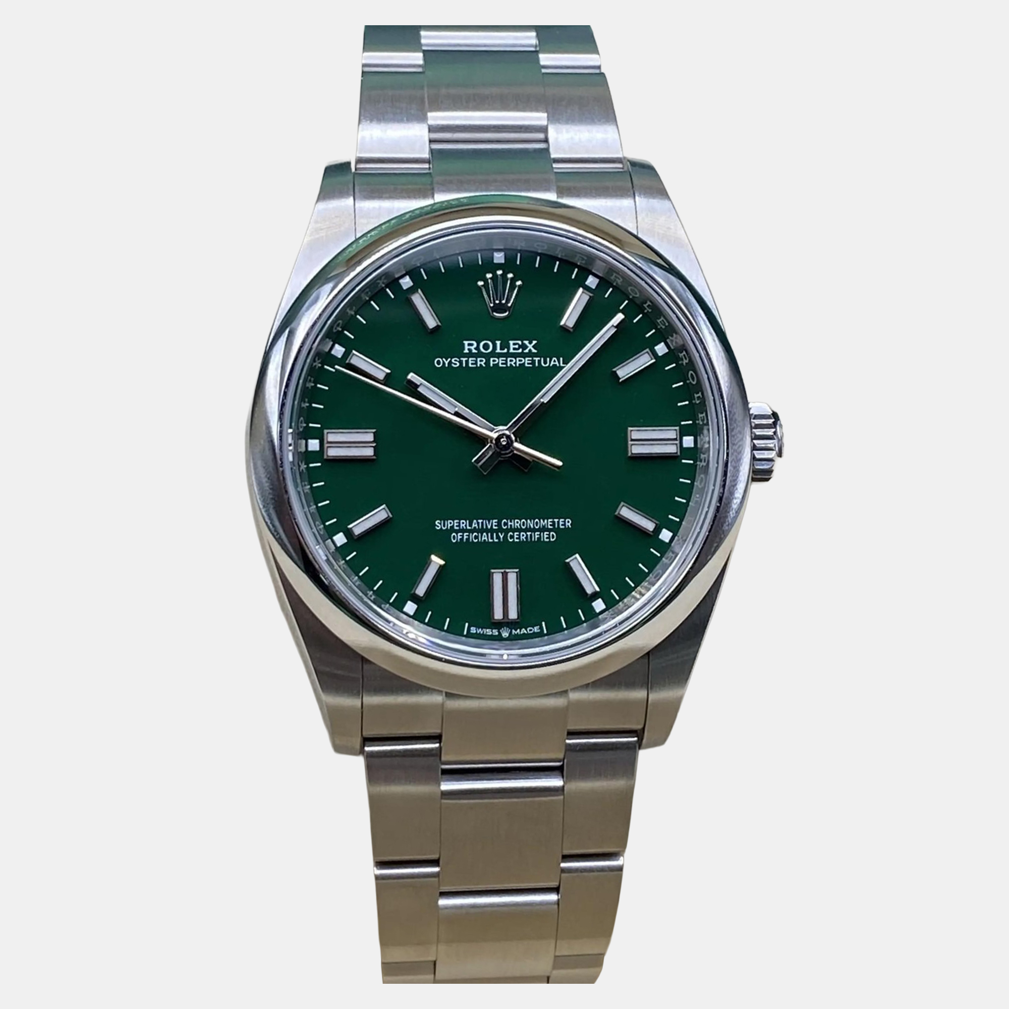 

Rolex Oyster Perpetual 126000 Automatic Green Dial Stainless Steel Men's Wristwatch 36 mm, Blue
