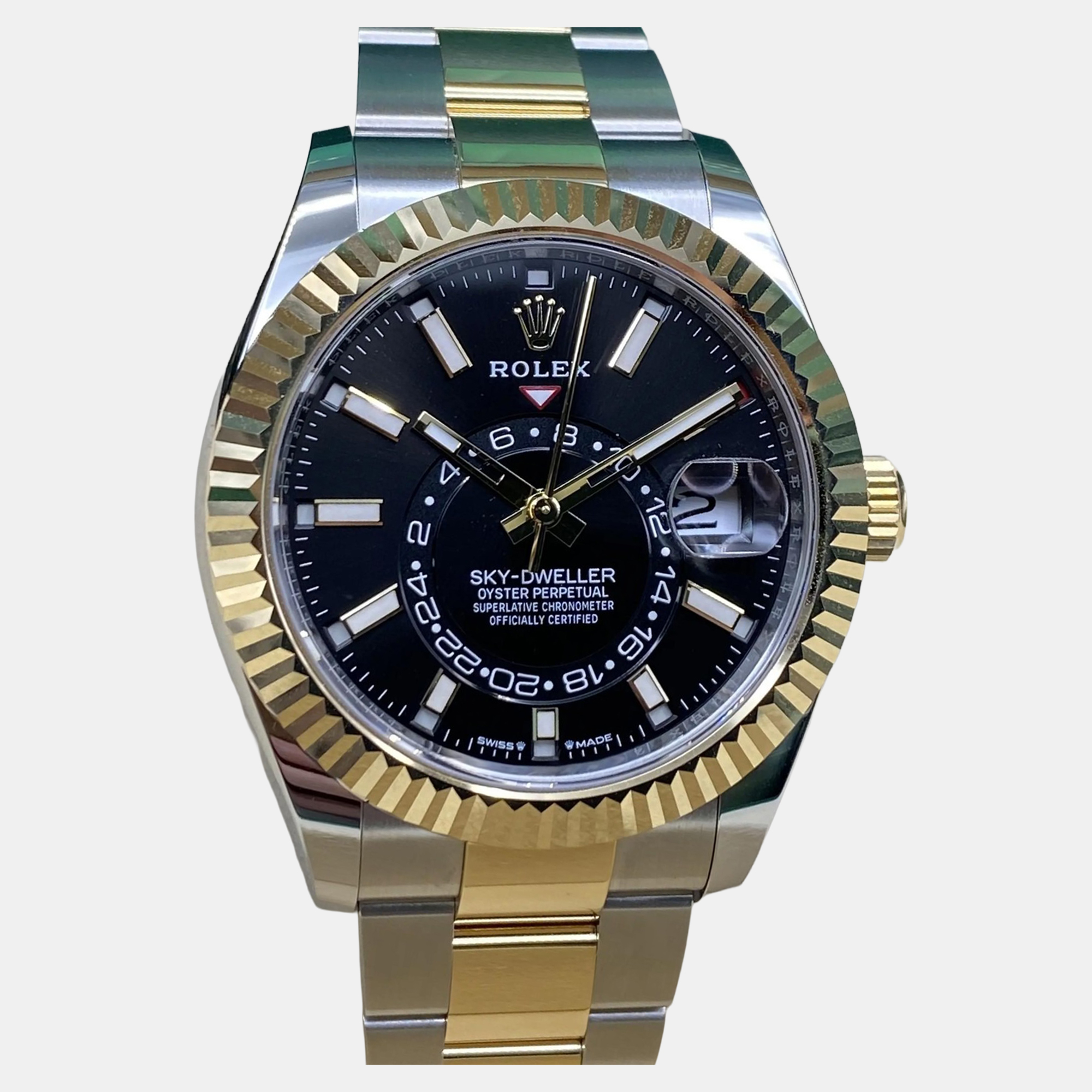 

Rolex Sky-Dweller 336933 Automatic Black Dial Stainless Steel 18k Yellow Gold Men's Wristwatch