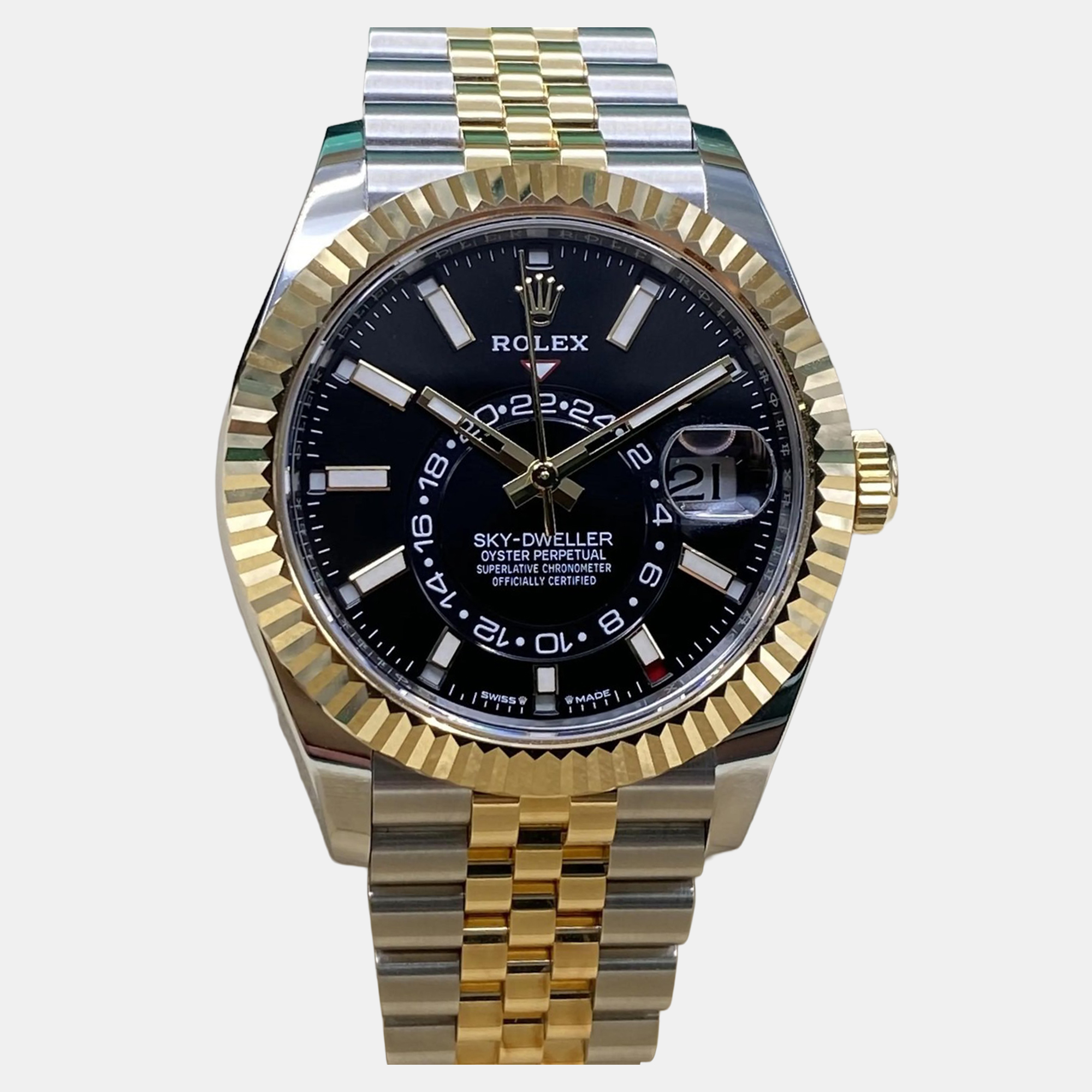 

Rolex Sky-Dweller 336933 Automatic Black Dial 18k Yellow Gold Stainless Steel Men's Wristwatch