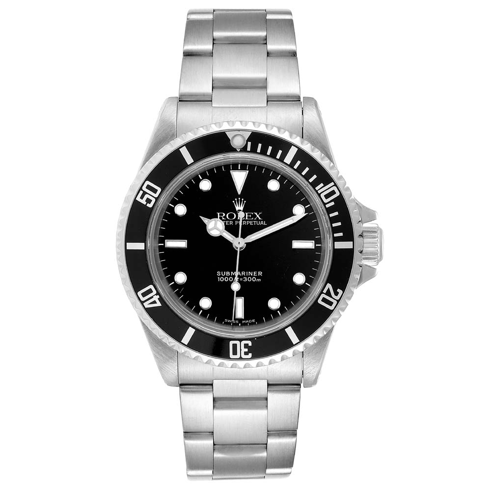Click to view more detailed imagery on our partner's website Pre-owned Rolex Black Stainless Steel Submariner 14060 Automatic Men's Wristwatch 40 Mm