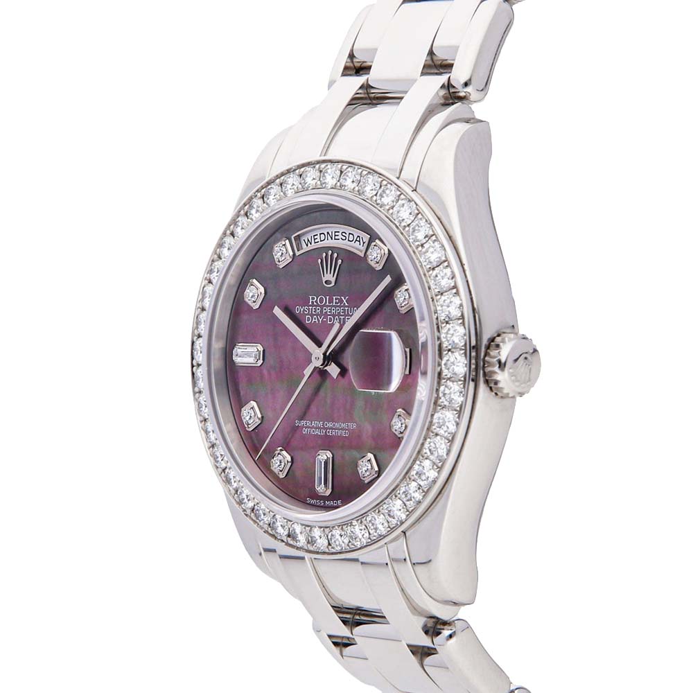 

Rolex MOP Diamonds Platinum Day-Date 18946 Men's Wristwatch 39 MM, Black