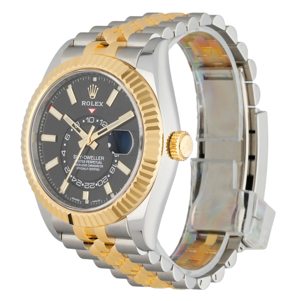 

Rolex Black 18K Yellow Gold And Stainless Steel Sky-Dweller 326933 Automatic Men's Wristwatch 42 MM