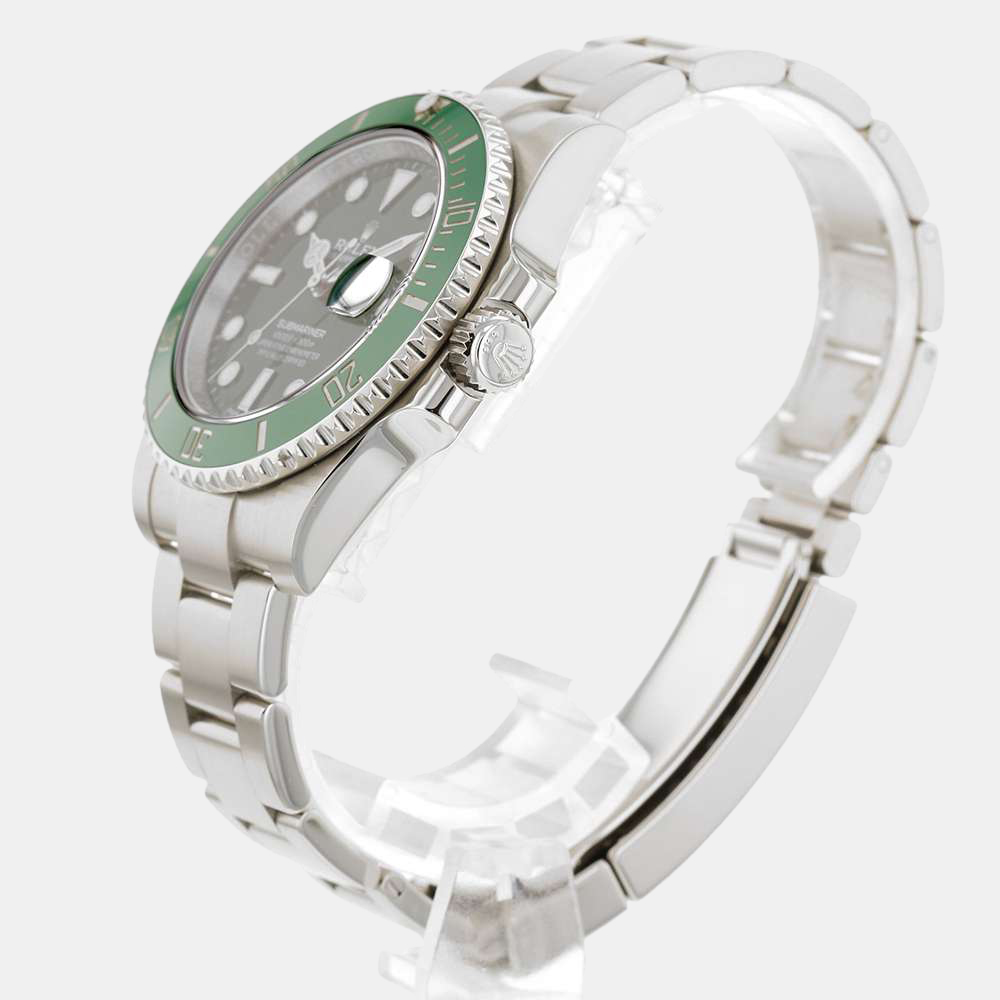 

Rolex Green Stainless Steel Submariner 116610LV Automatic Men's Wristwatch 40 mm