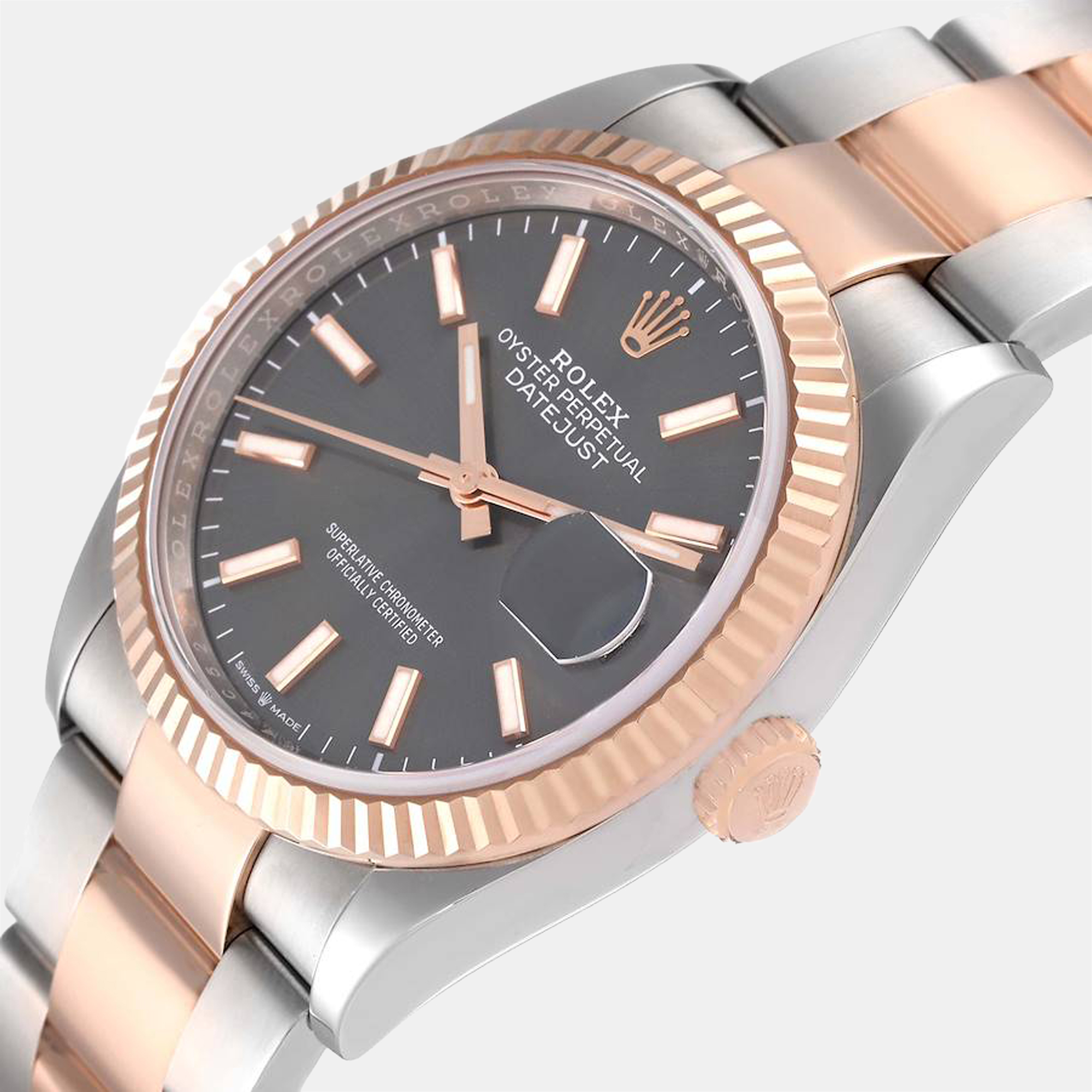 

Rolex Grey 18k Rose Gold And Stainless Steel Datejust 126231 Automatic Men's Wristwatch 36 mm