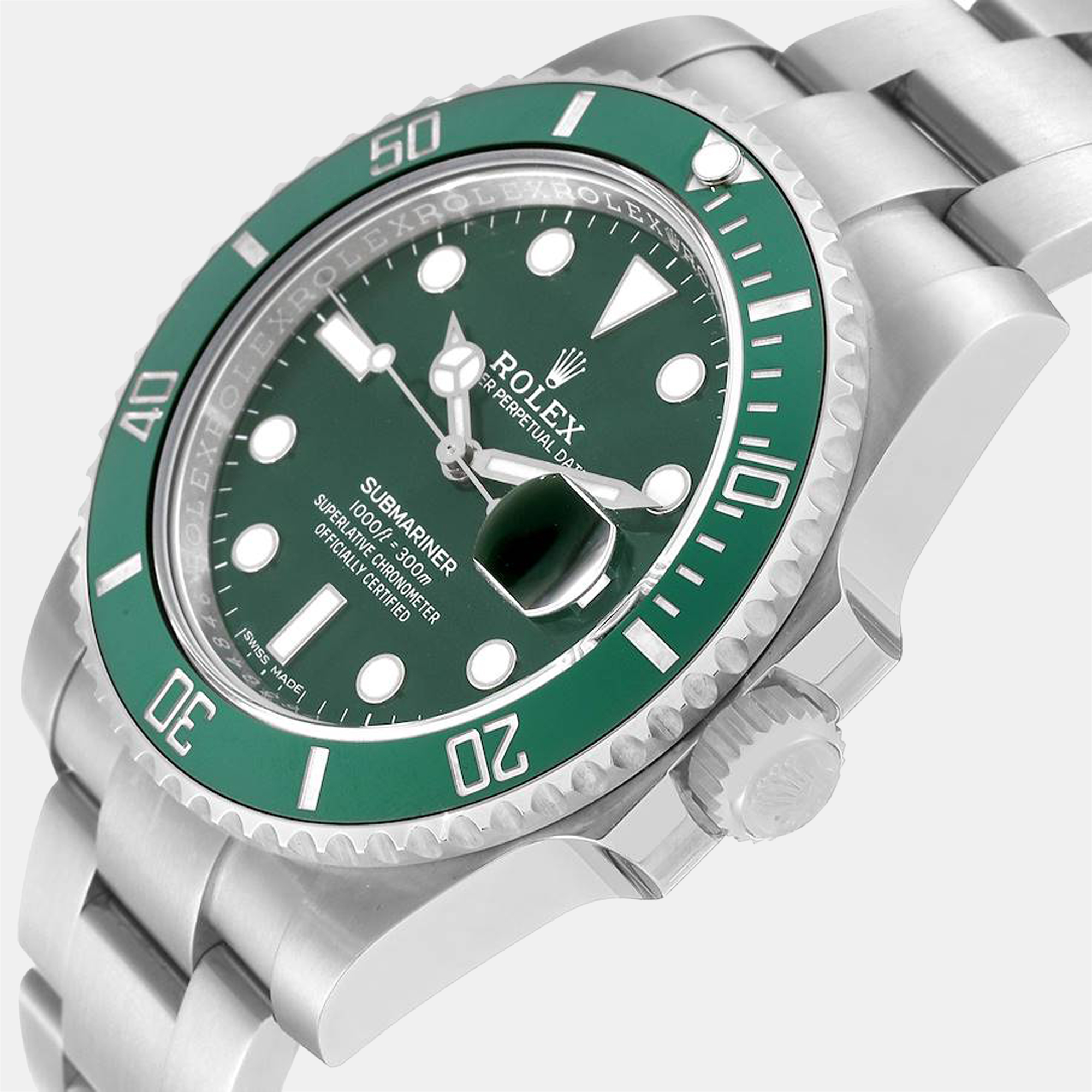 

Rolex Green Stainless Steel Submariner Hulk 116610LV Automatic Men's Wristwatch 40 mm