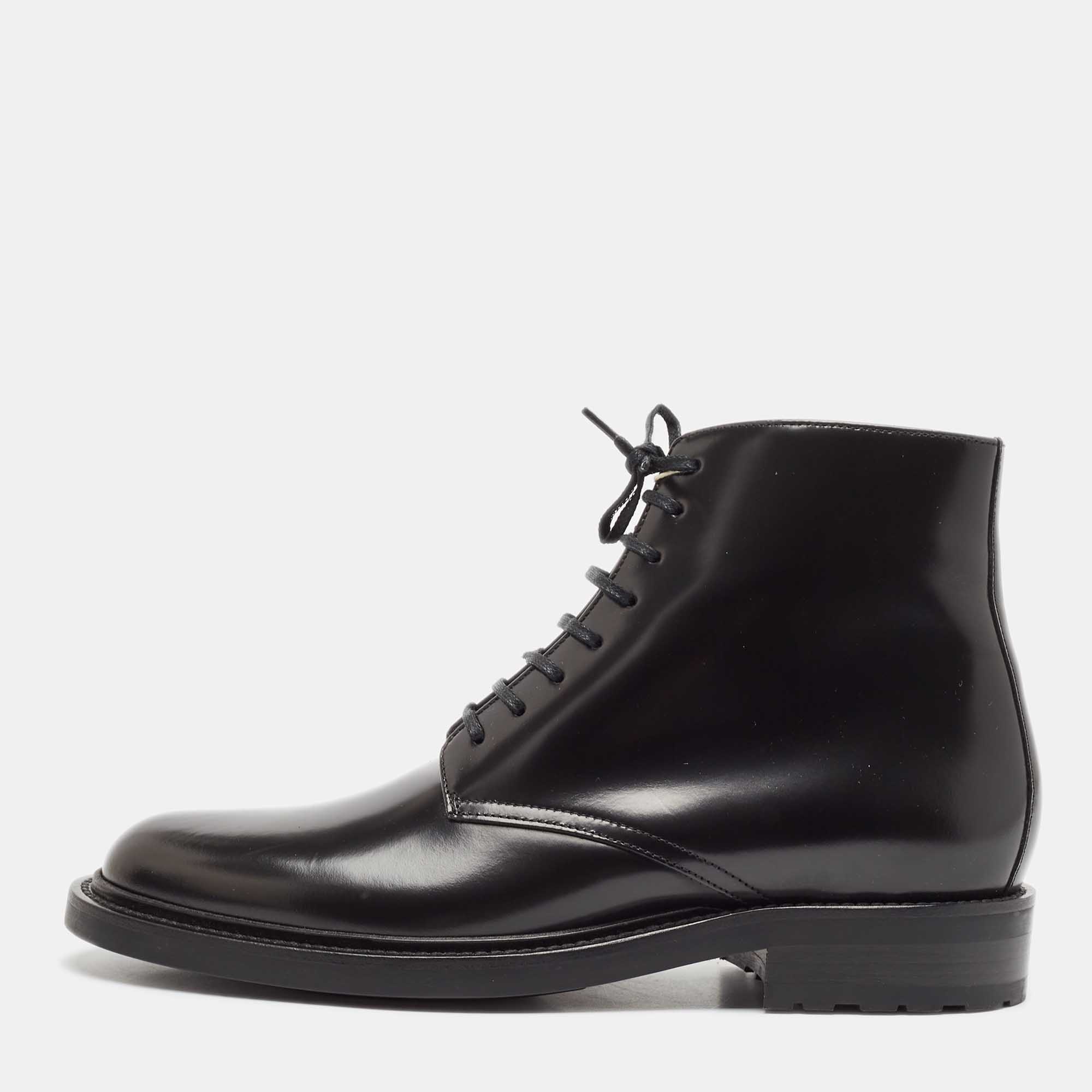 

Saint Laurent Black Leather Ankle Length Boots Size