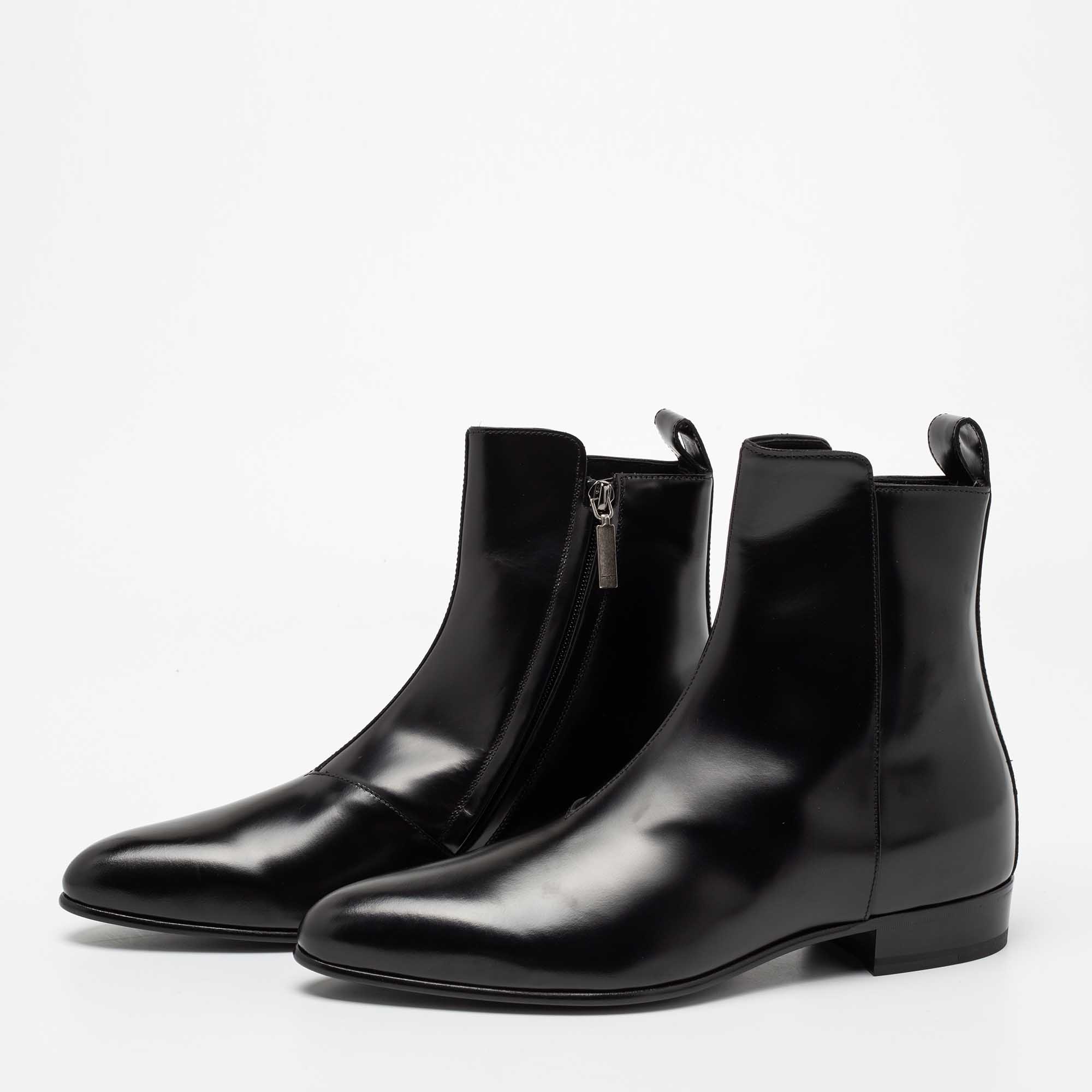 

Saint Laurent Black Leather Cordovan Boots Size