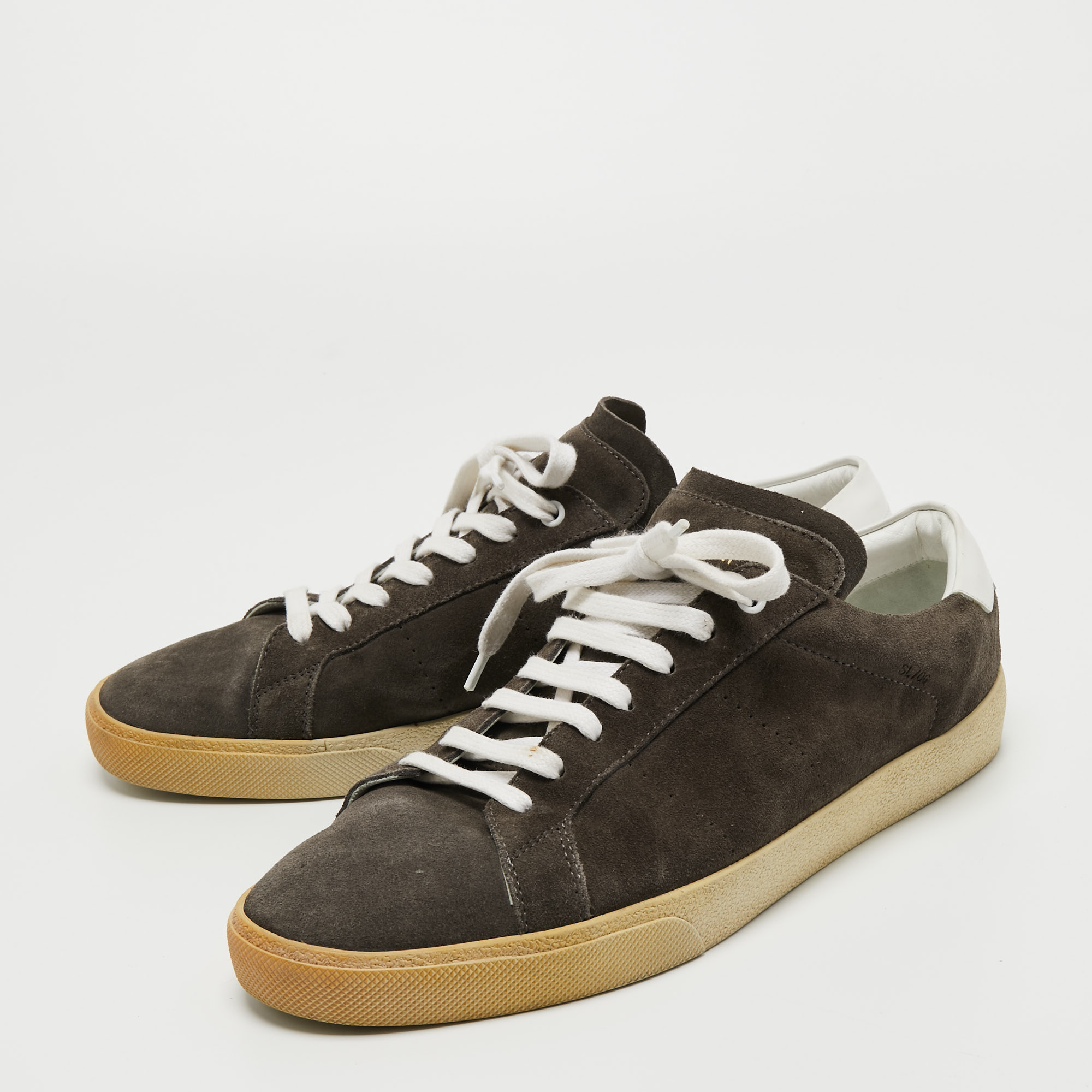 

Saint Laurent Dark Grey Suede Court Classic Low Top Sneakers Size