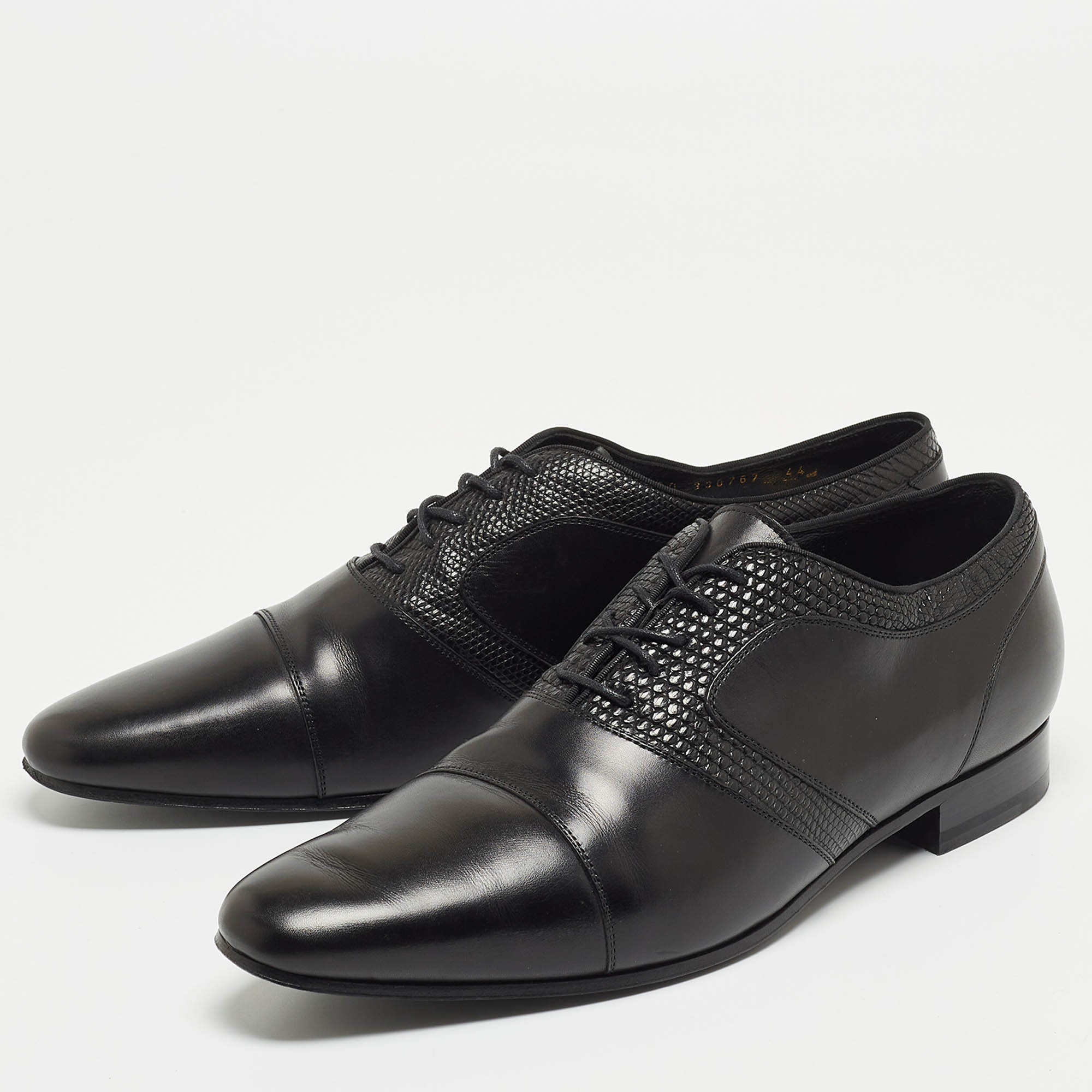 

Saint Laurent Black Leather and Embossed Lizard Lace Up Oxfords Size