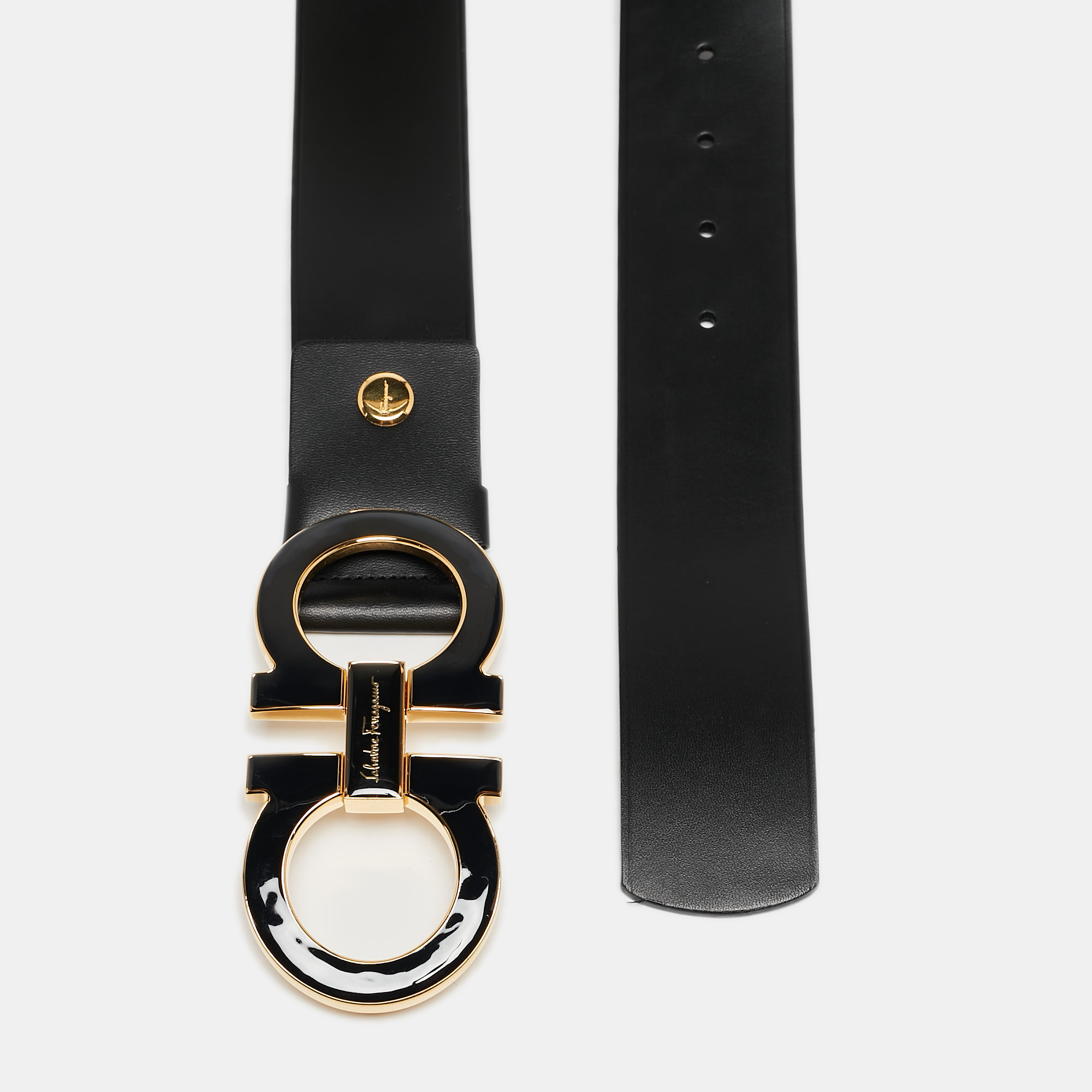 

Salvatore Ferragamo Black Leather Gancini Belt