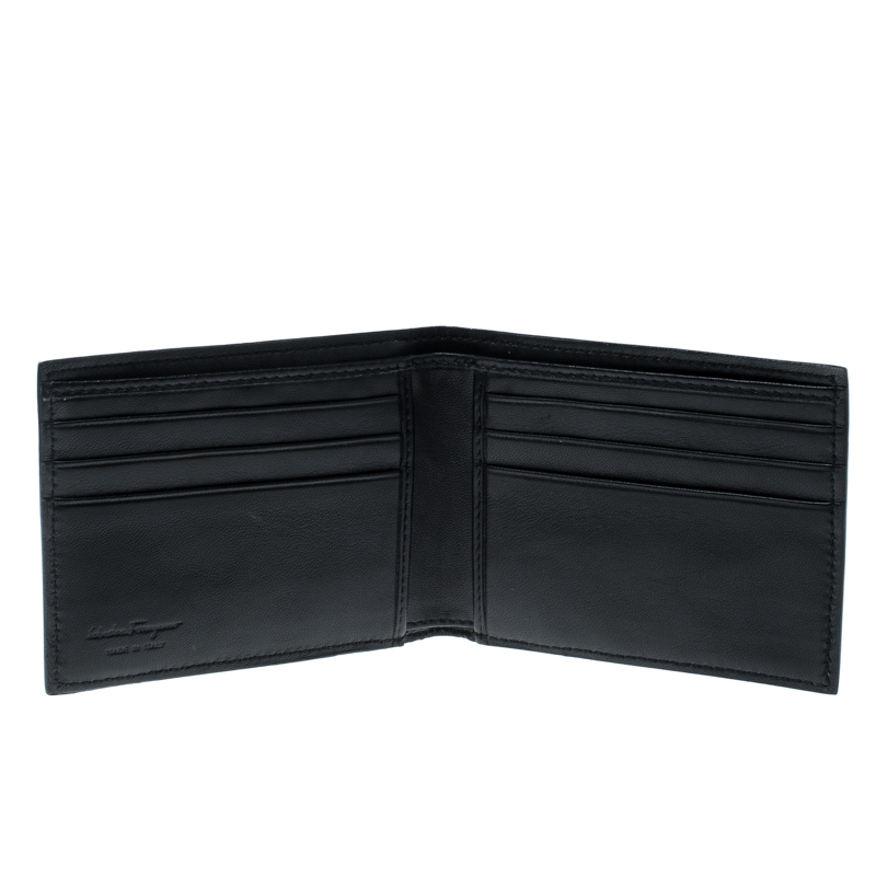 Ferragamo Men's Classic Leather Bifold Wallet