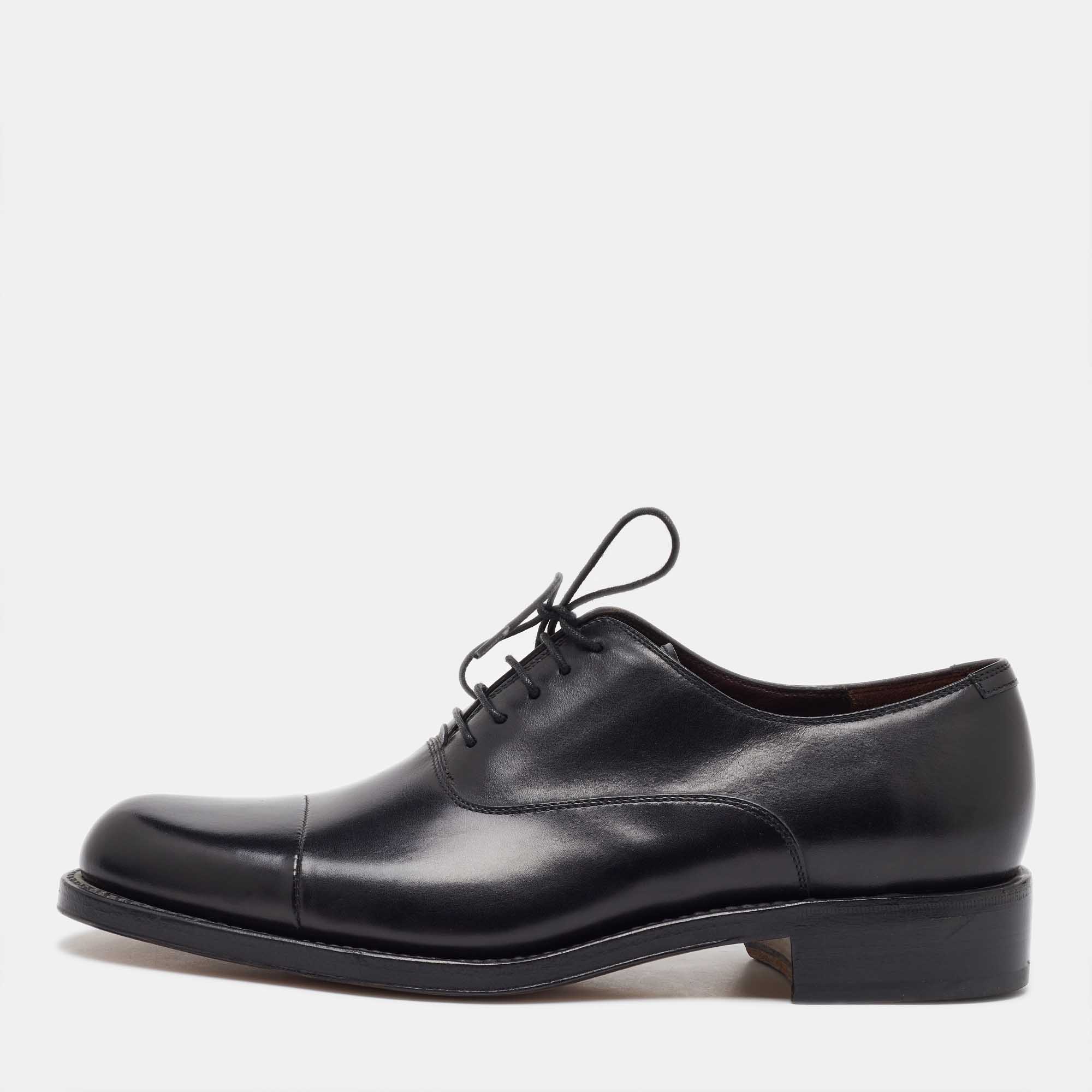 

Salvatore Ferragamo Black Leather Lace Up Oxfords Size 41.5