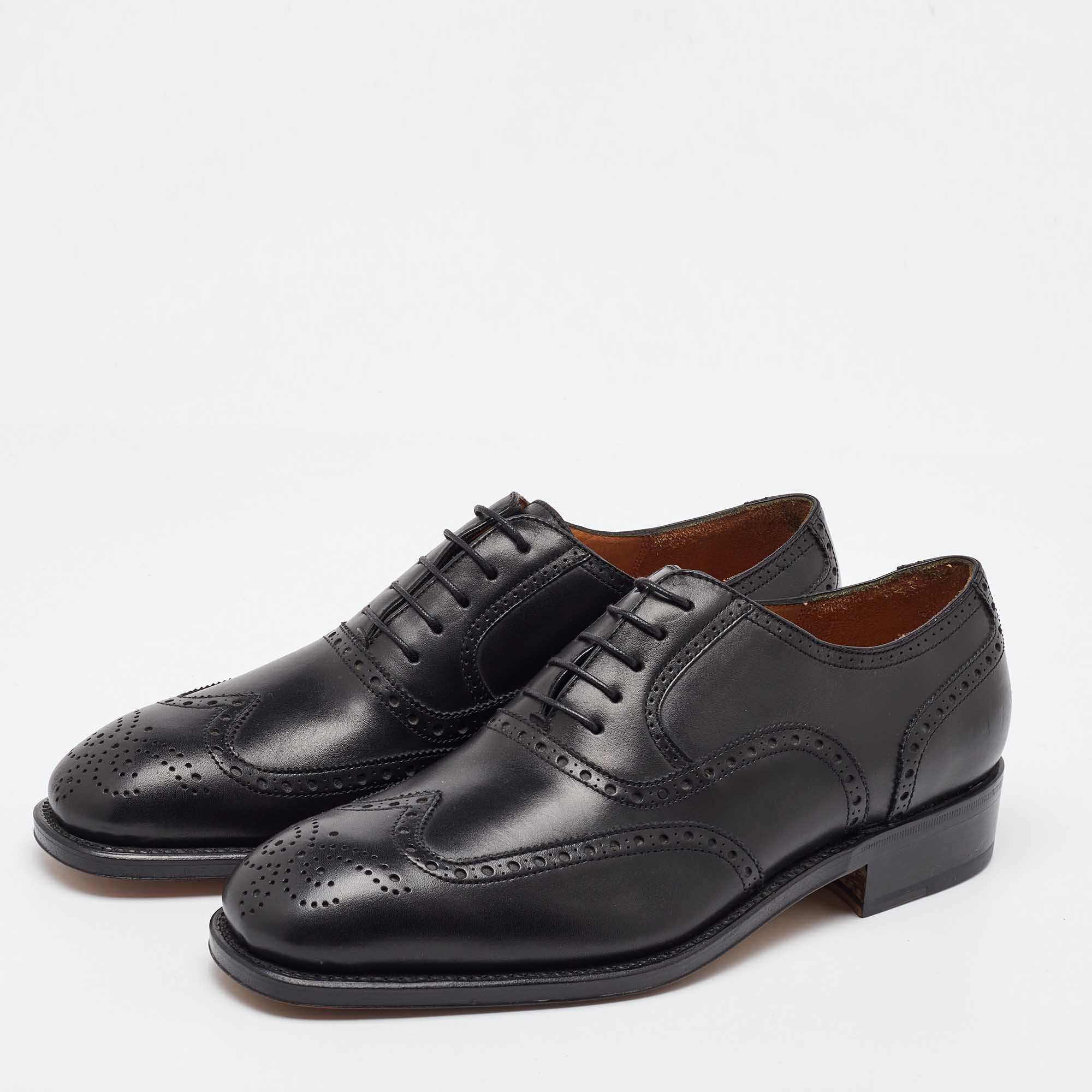 Salvatore Ferragamo Black Leather Brogue Wingtip Oxfords Size 41.5 